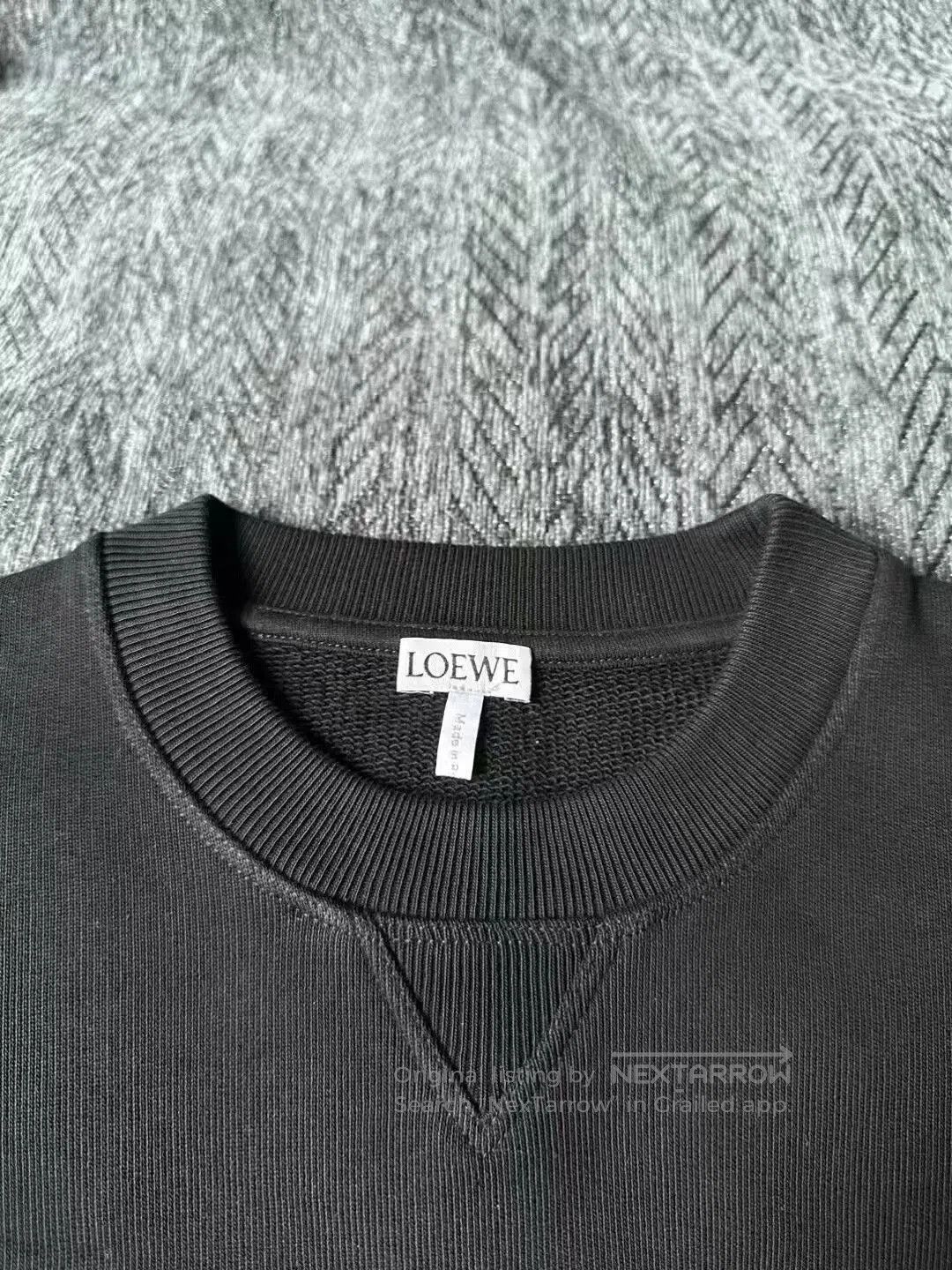 Loewe loewe black gold embroidered sweatshirt. Size XS / US 0-2 / IT 36-38 - 3 Thumbnail