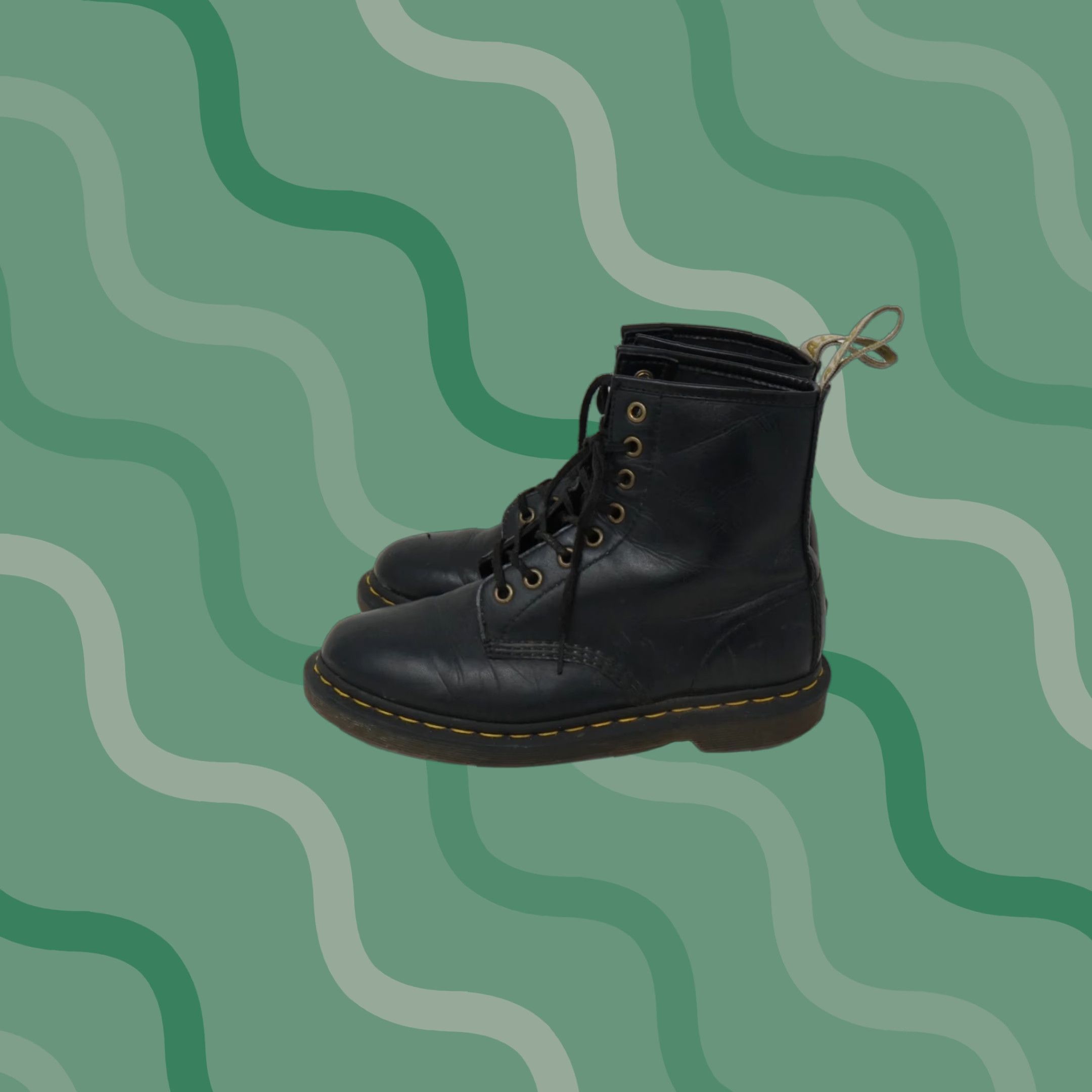 Dr Martens Combat Boot Women Leather Black Lace Up 8 Eye 7 US Size 7 Wair Original Air Wair Punk Cushioned Comfort Boots Shoes