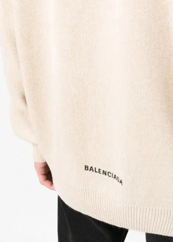 Balenciaga o1mt1gz1224 Sweater in Beige Size US XS / EU 42 / 0 - 2 Thumbnail