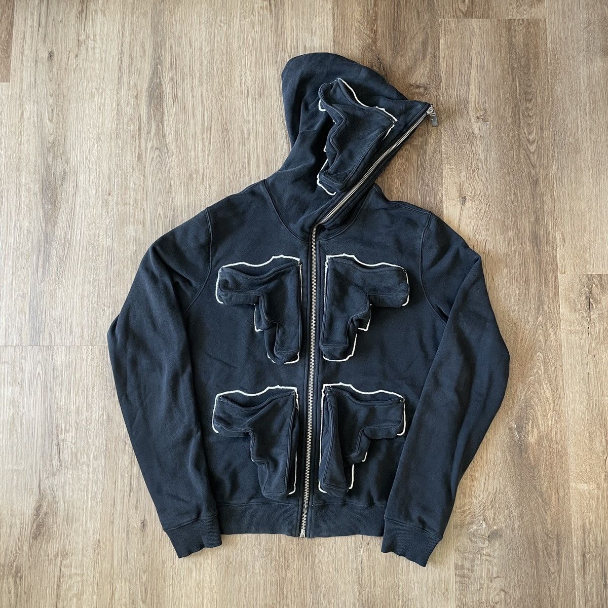 Japanese Brand Romancatcher Glock Pocket Fullzip Hoodie Size US L / EU 52-54 / 3 - 4 Thumbnail