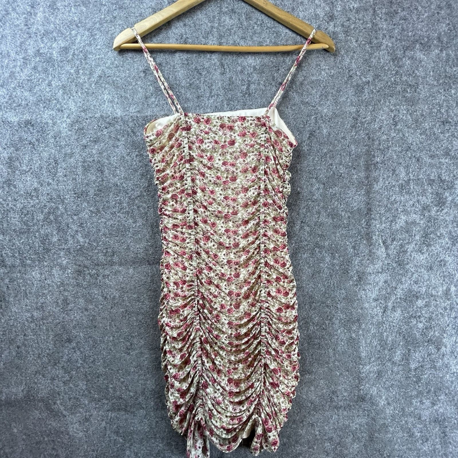 Urban Outfitters Urban Outfitters Dress Med Rouched Scrunched Tank Romantic Size M / US 6-8 / IT 42-44 - 2 Thumbnail