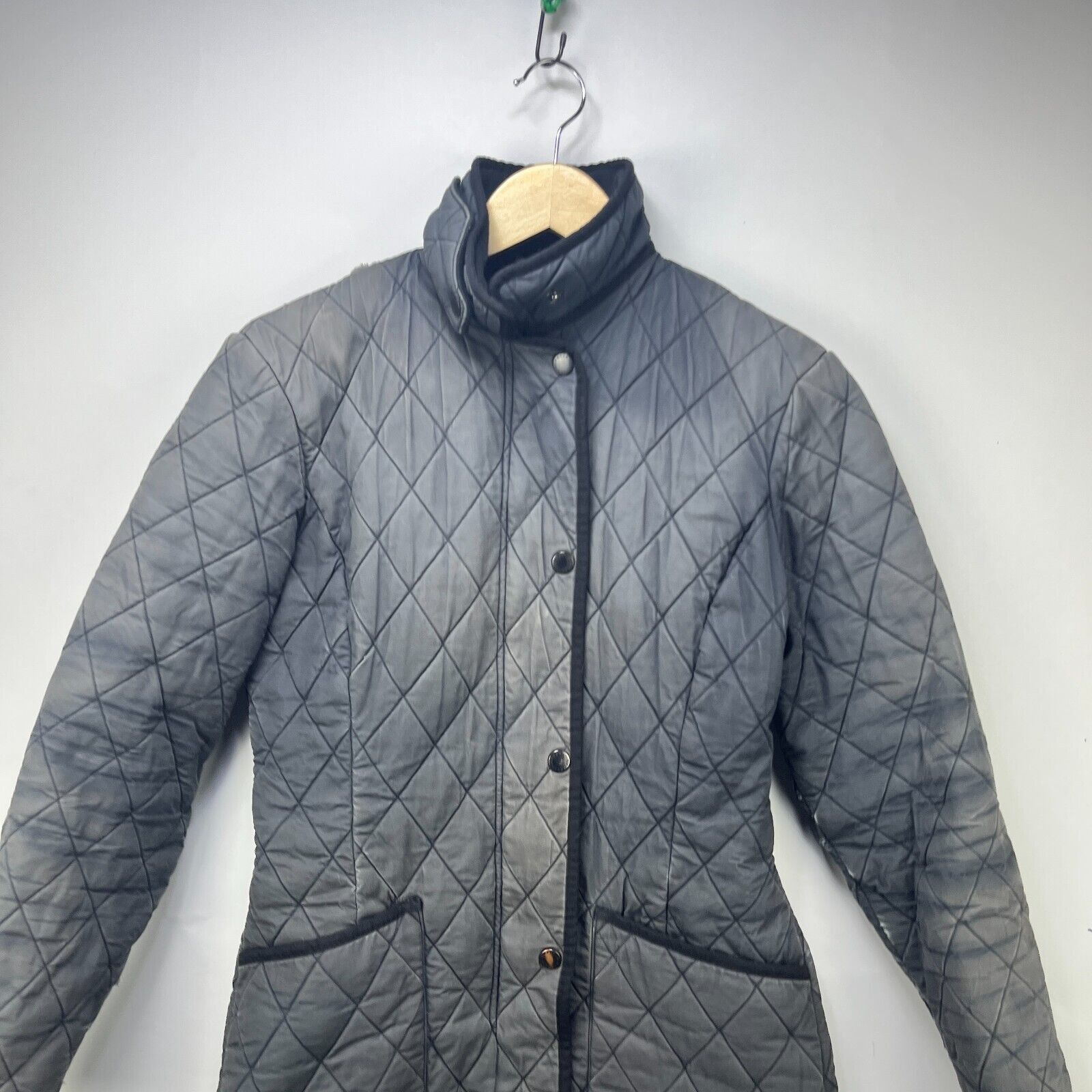 Barbour × Vintage Vintage Barbour Sun Faded Quilted Jacket Womens USA 4 Size S / US 4 / IT 40 - 2 Thumbnail