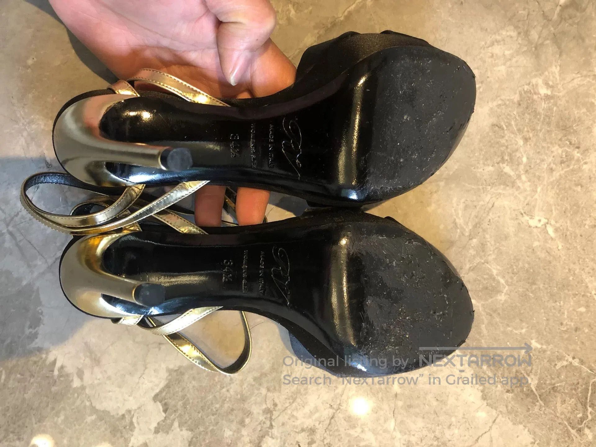 Roger Vivier Roger Vivier Gold Strap Platform Heel Sandal. Size US 4.5 / IT 34.5 - 7 Thumbnail
