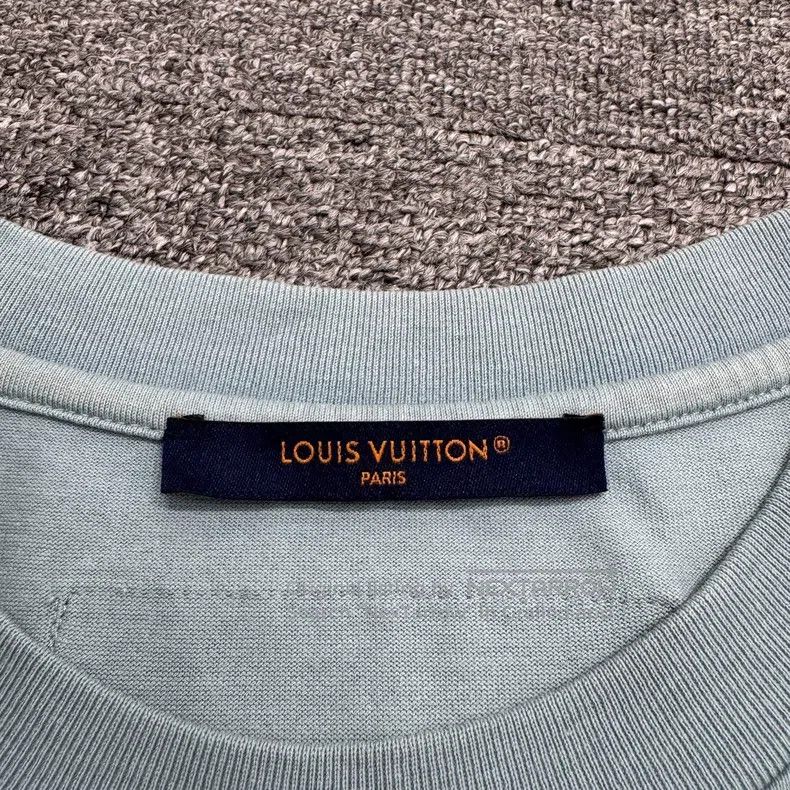 Louis Vuitton Louis Vuitton Embroidery tool short sleeve Size US XL / EU 56 / 4 - 2 Thumbnail