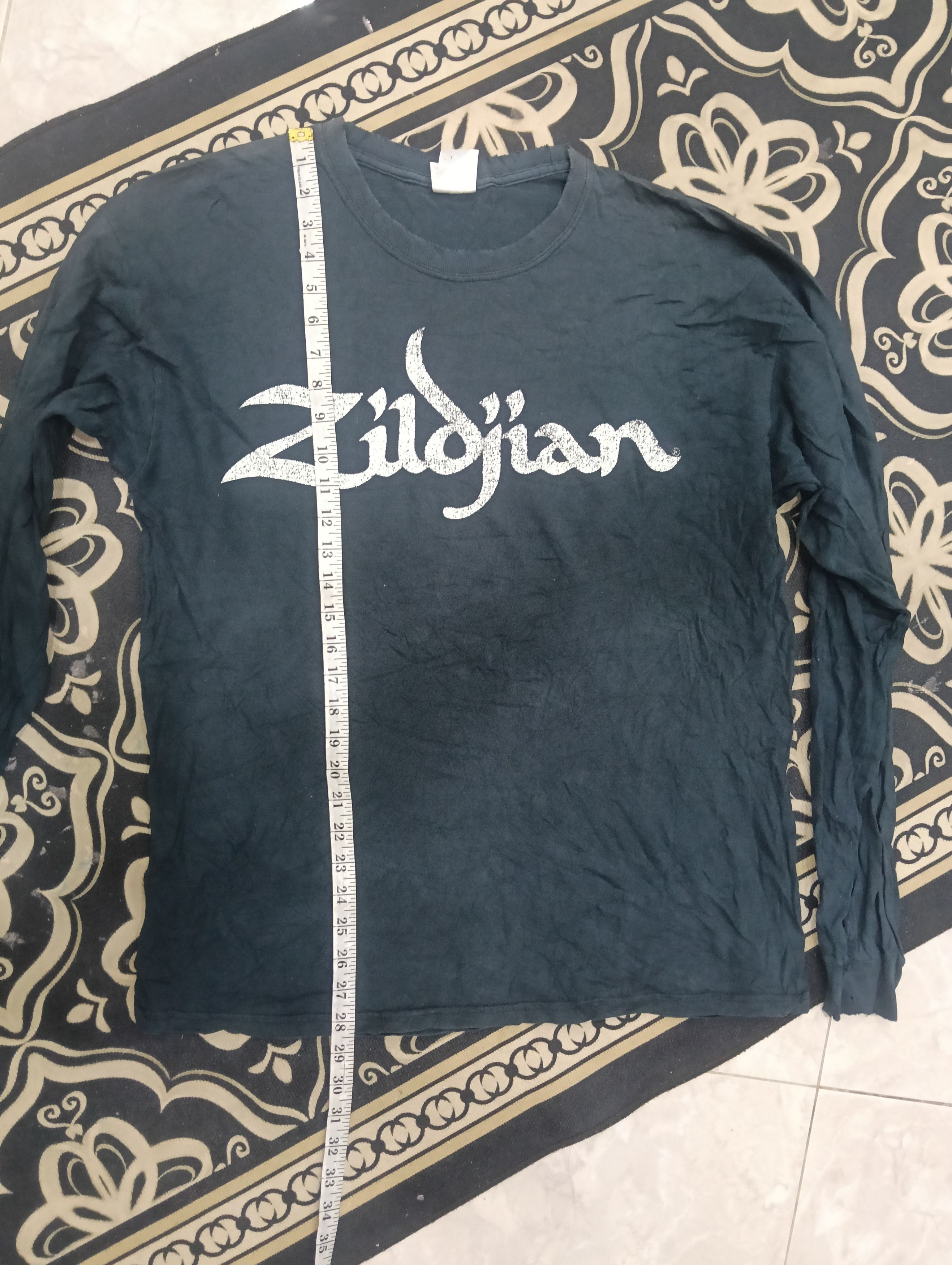 Band Tees Thrashed Y2K Zildjian Size US XL / EU 56 / 4 - 16 Thumbnail