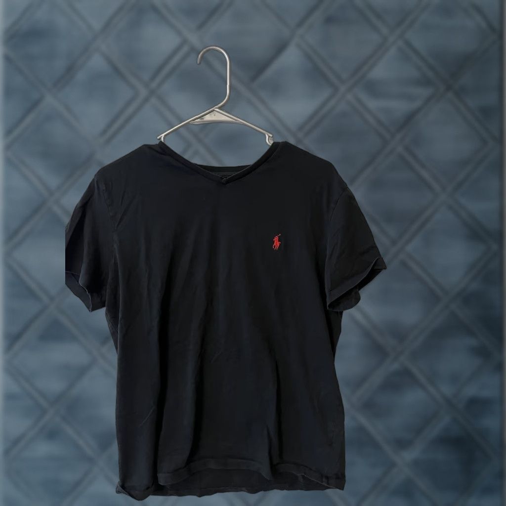 Polo Ralph Lauren VINTAGE Polo Ralph Lauren T-Shirt Black Short Sleeve V-Neck Logo Regular Fit Men M Size Shirt Top Tee Cotton All Seasons 90s/Logo Black Mens Size US M / EU 48-50 / 2 - 1 Thumbnail