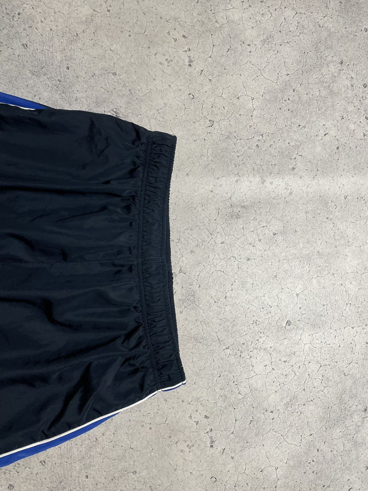 Nike × Vintage Vintage Nike Nylon Shorts Drill Y2K Swoosh Size US 34 / EU 50 - 5 Thumbnail