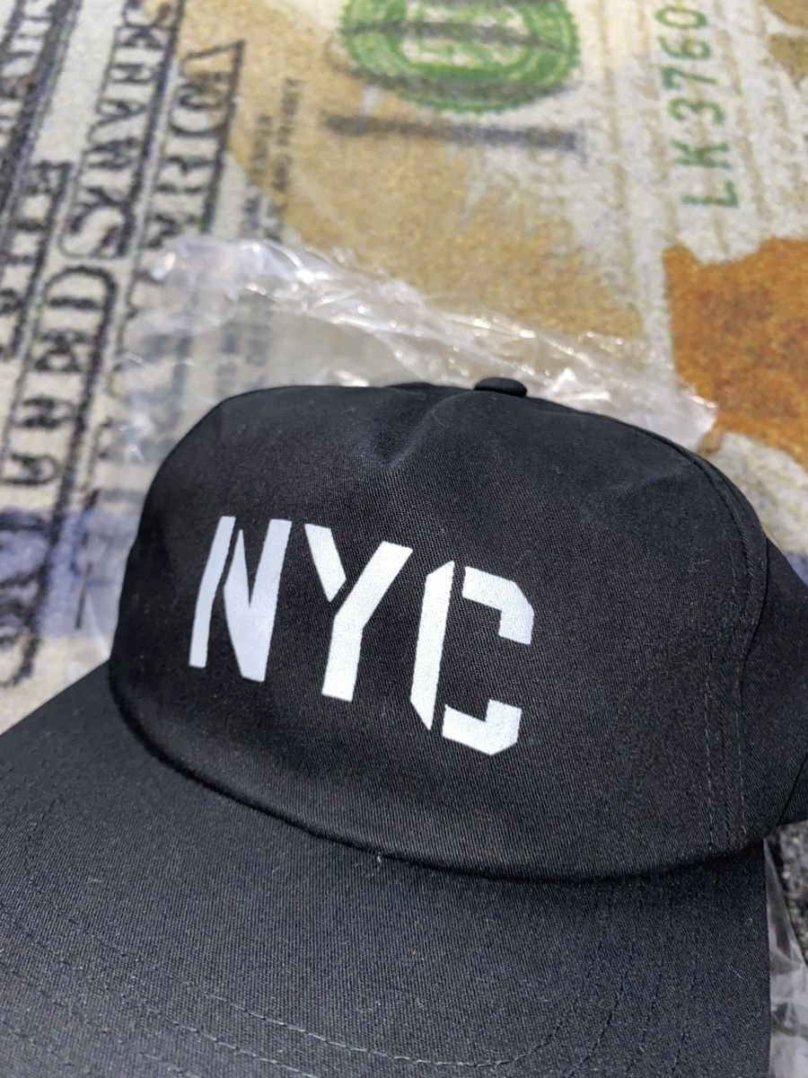 Undefeated NYC Undefeated Regional Stencil Snapback Hat Black Size ONE SIZE - 1 Thumbnail