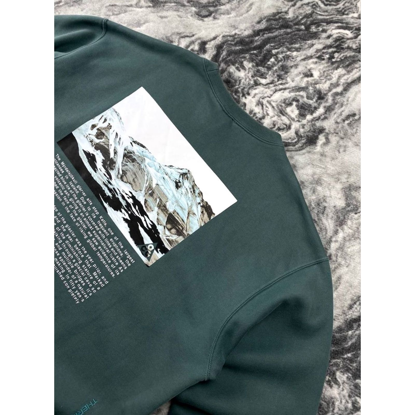 Nike Nike ACG Sweatshirt Mens L Green Graphic Big Logo Therma-FIT Fleece Pullover Crew Neck Size US L / EU 52-54 / 3 - 3 Thumbnail