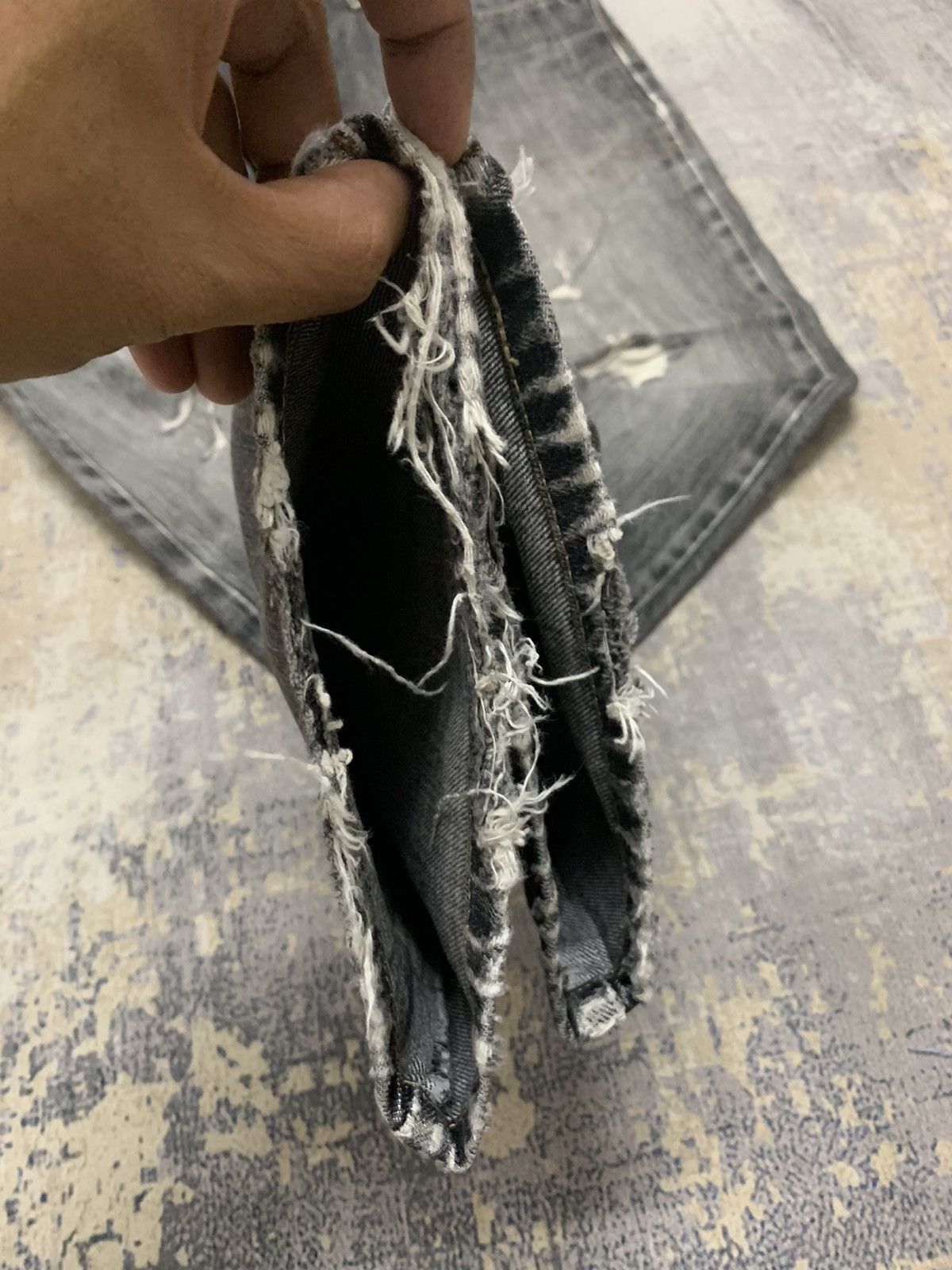 Edwin Thrashed Ripped faded distressed Edwin baggy style jeans Size US 34 / EU 50 - 7 Thumbnail