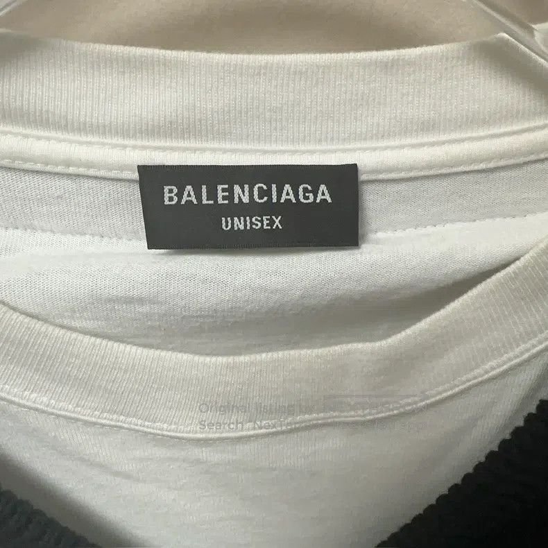 Balenciaga Balenciaga Faux two-piece sleeve label sweater Size US S / EU 44-46 / 1 - 3 Thumbnail