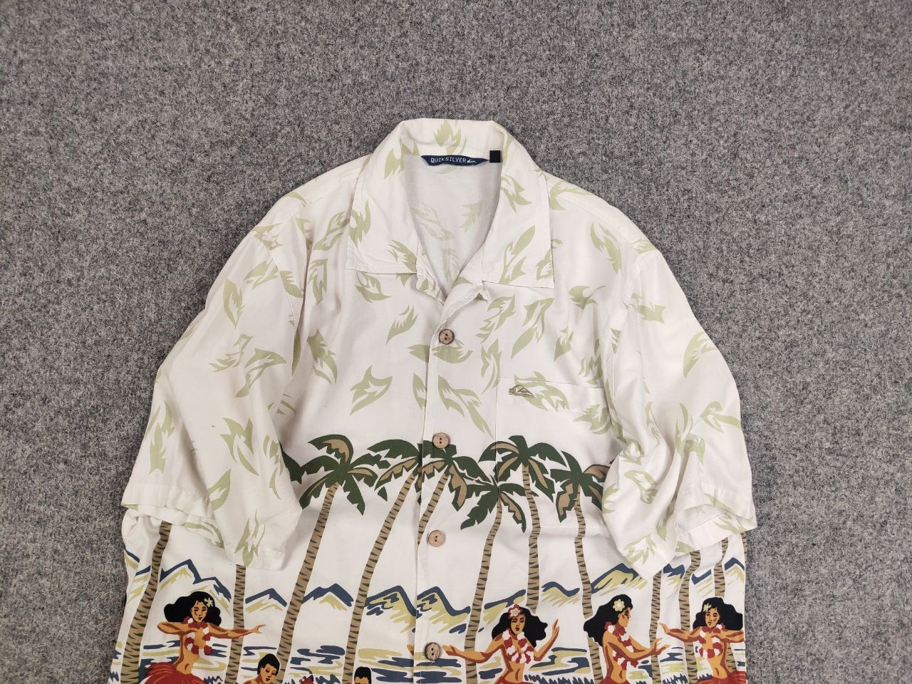 Quiksilver Vintage Quiksilver hawaiian Art Light Cotton Blend Shirt Size US M / EU 48-50 / 2 - 8 Thumbnail