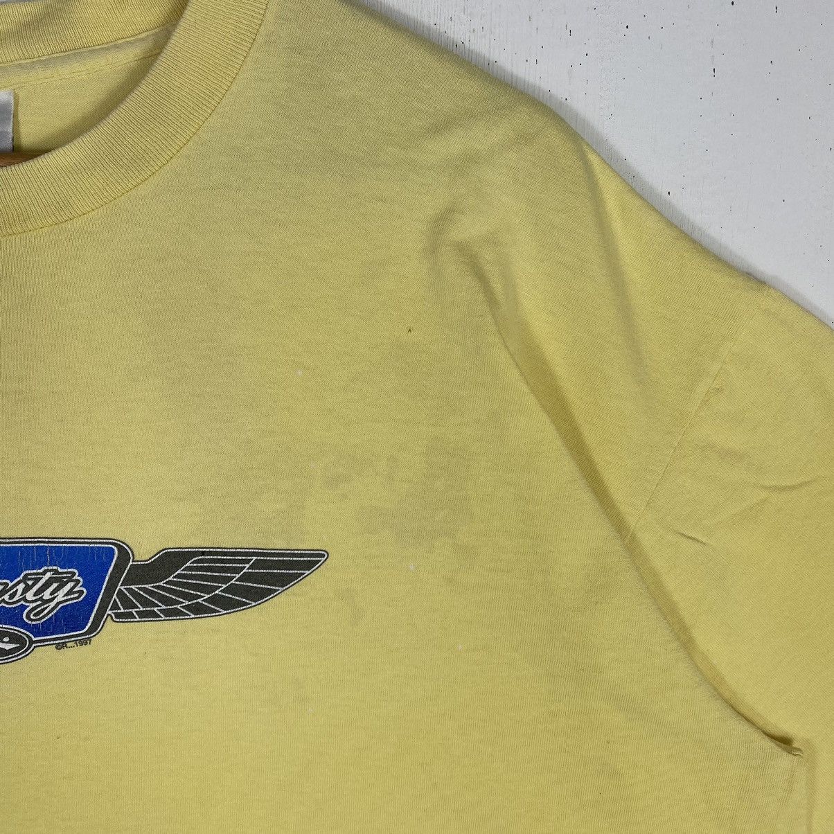 Rusty × Vintage VINTAGE 1997 RUSTY WINGED LOGO DISTRESSED TEE Size US XL / EU 56 / 4 - 5 Thumbnail