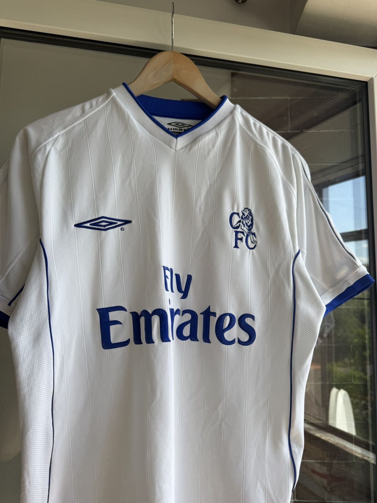 Umbro Vintage Chelsea 2001-2002 Football Shirt Away Jersey Size US S / EU 44-46 / 1 - 4 Thumbnail