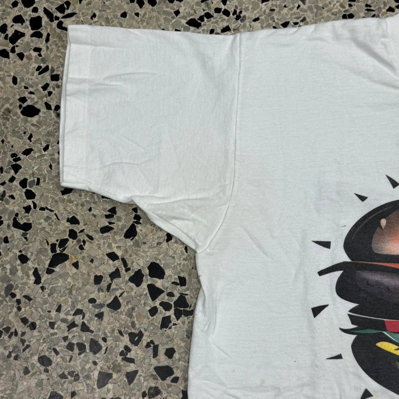 Fruit Of The Loom × Vintage VINTAGE 90S SINGLE STITCH CHILI’S BIG MOUTH BURGER PROMO TEE Size US XL / EU 56 / 4 - 4 Thumbnail