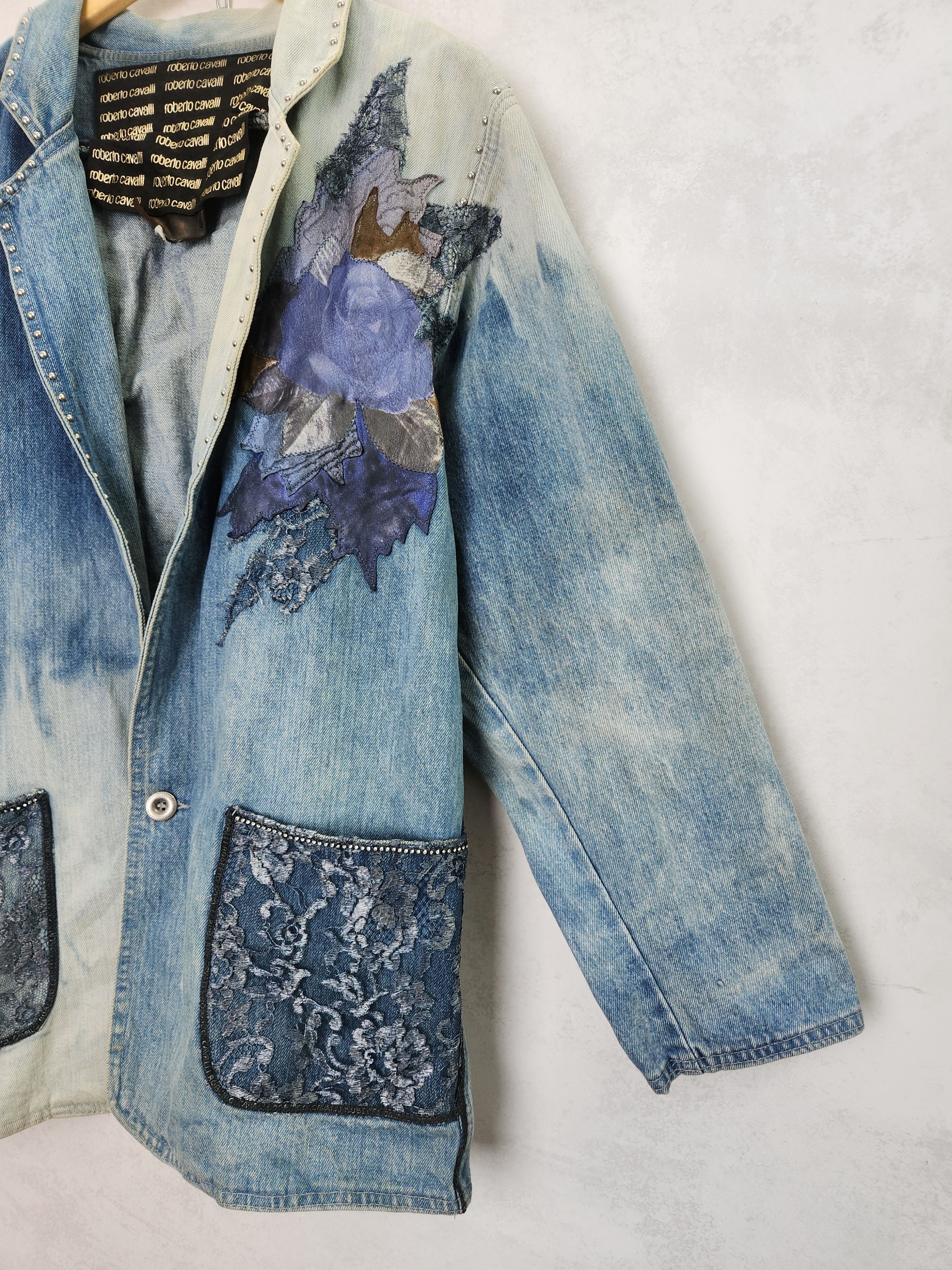 Roberto Cavalli 80s Roberto Cavalli denim jeans jacket leather flowers Size L / US 10 / IT 46 - 2 Thumbnail
