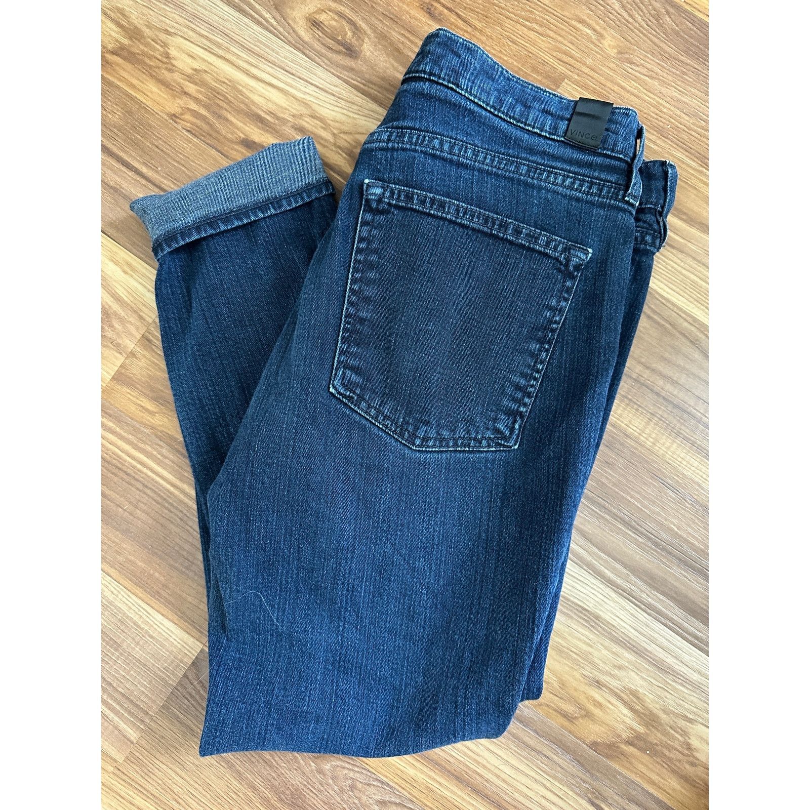 Vince Vince. Dark Blue Denim Mason Relaxed Roll Jeans 30 Size 30" / US 8 / IT 44 - 1 Thumbnail