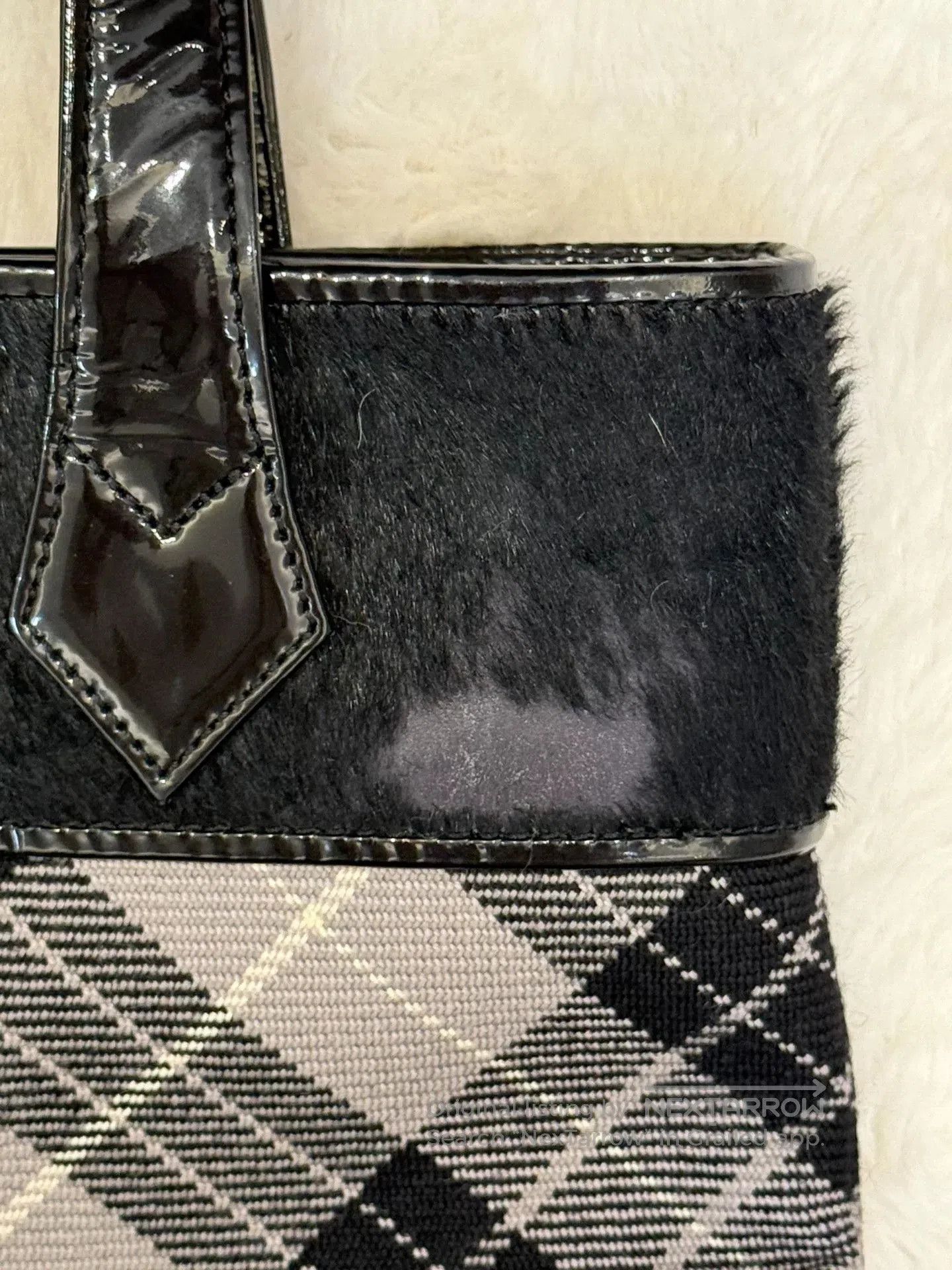 Vivienne Westwood Vivienne Westwood 2000s Tartan Cylinder Bag. Size ONE SIZE - 5 Thumbnail