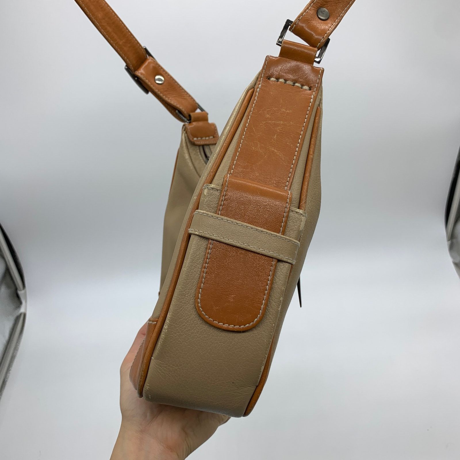 Other Tod's Womens Genuine Leather Purse Medium Handbags Size ONE SIZE - 9 Thumbnail