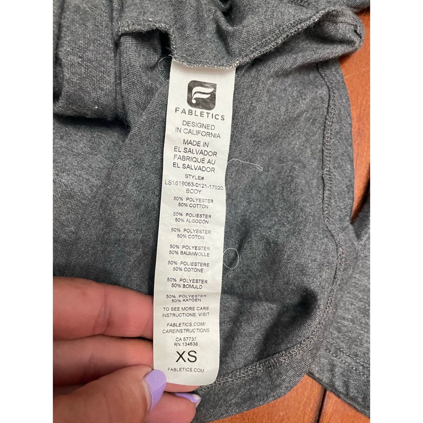Other Fabletics Pullover Top Twisted Side Long Sleeve Gray XS Size XS / US 0-2 / IT 36-38 - 10 Thumbnail