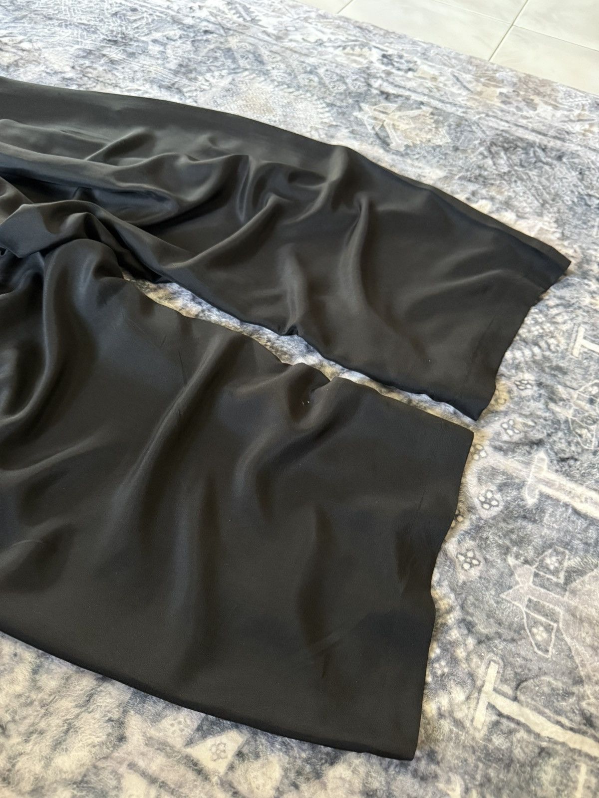 Yohji Yamamoto S/S 04 YOHJI YAMAMOTO Pleated Wide Leg Black Silk Pants Size US 30 / EU 46 - 14 Thumbnail