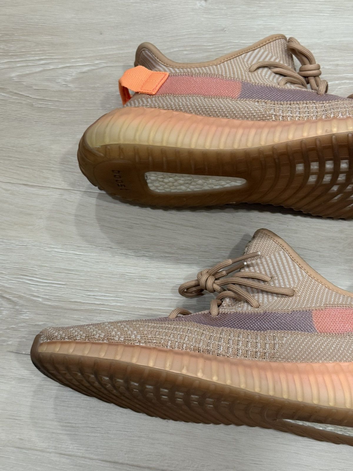 Adidas Yeezy 350 v2 Clay Size US 13 / EU 46 - 7 Thumbnail