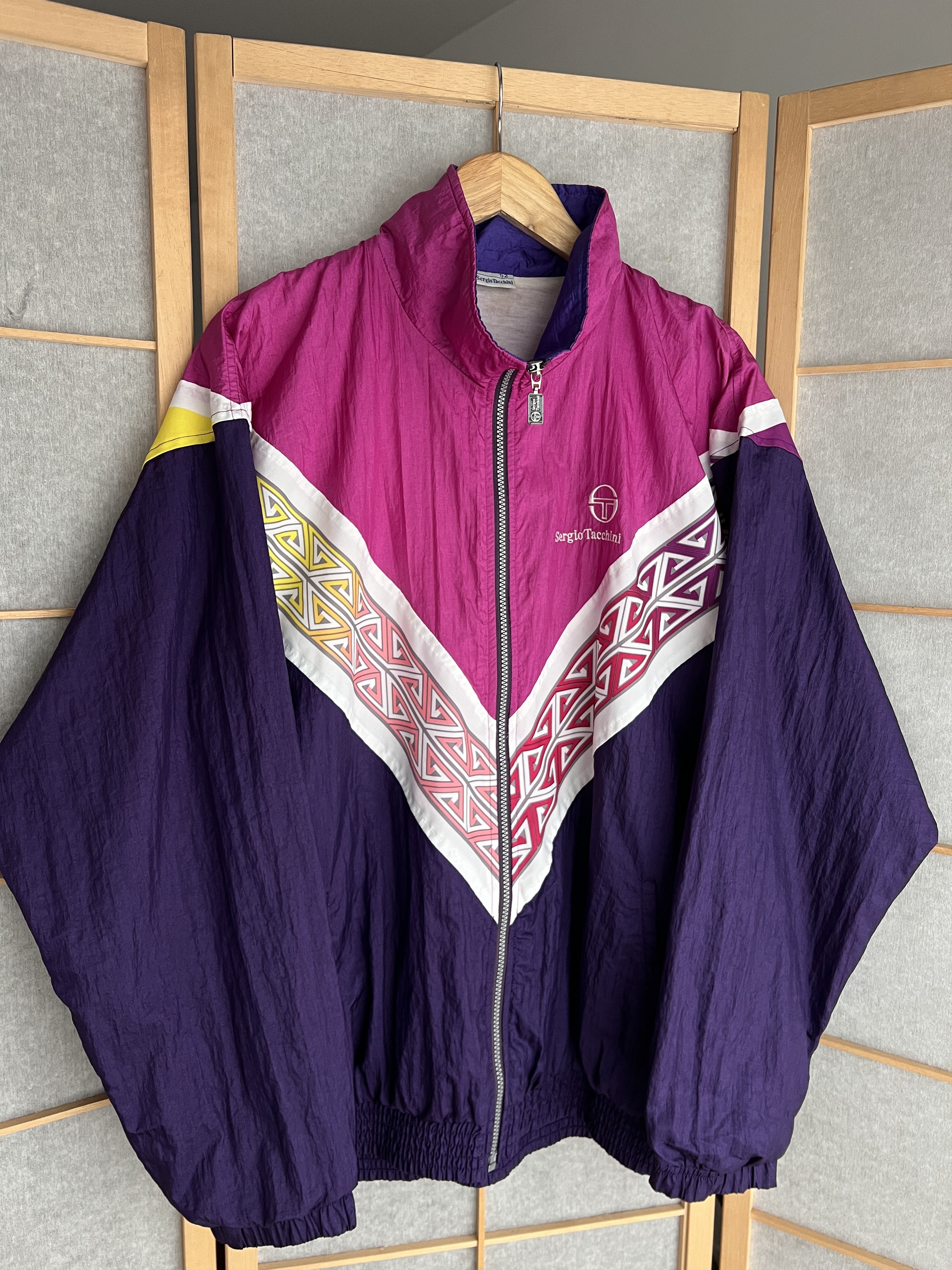 Sergio Tacchini Sergio Tacchini vintage 80s 90s nylon track top retro jacket Size US L / EU 52-54 / 3 - 24 Thumbnail