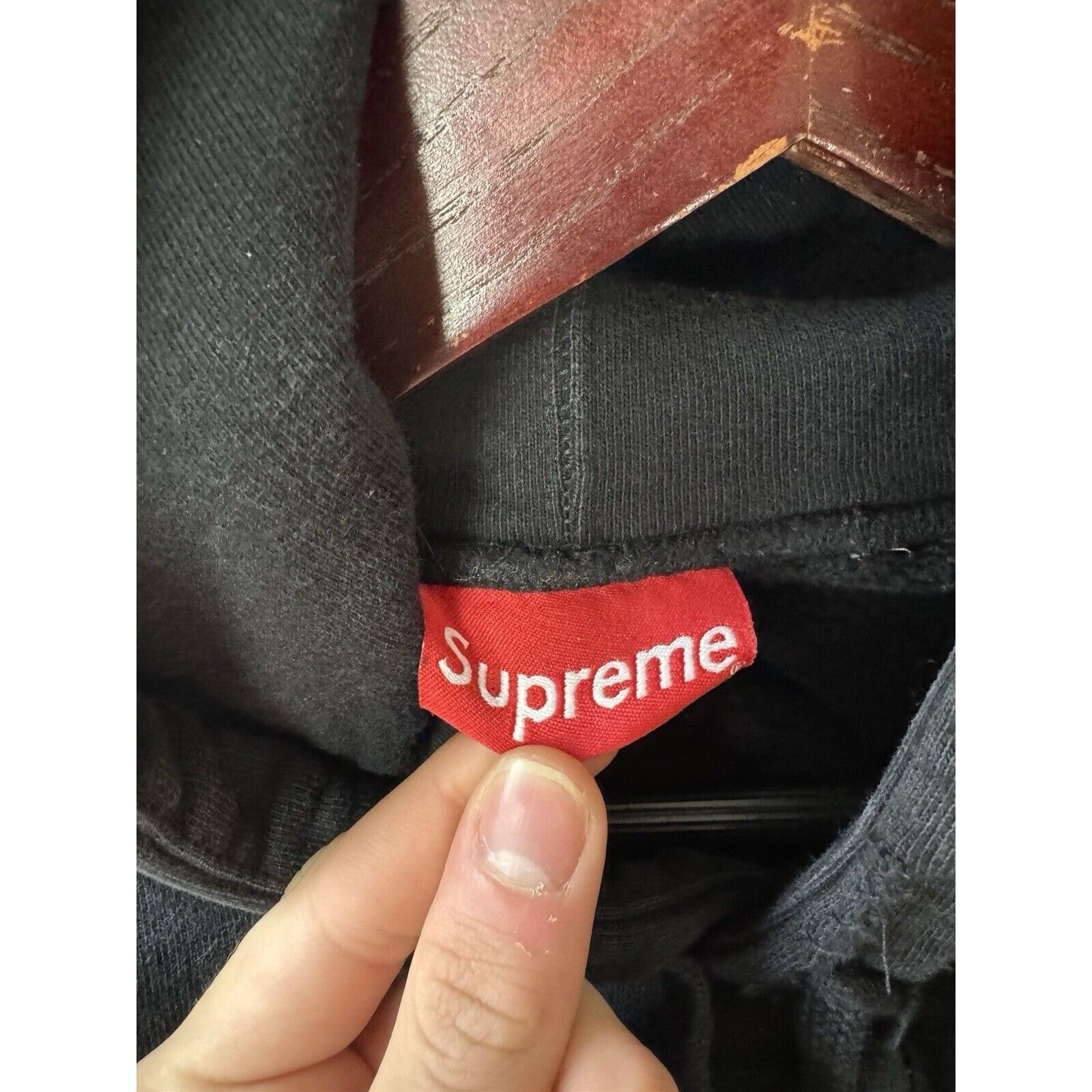 Supreme Supreme Text Striped Hooded Sweatshirt Size Medium Black Size US M / EU 48-50 / 2 - 2 Thumbnail
