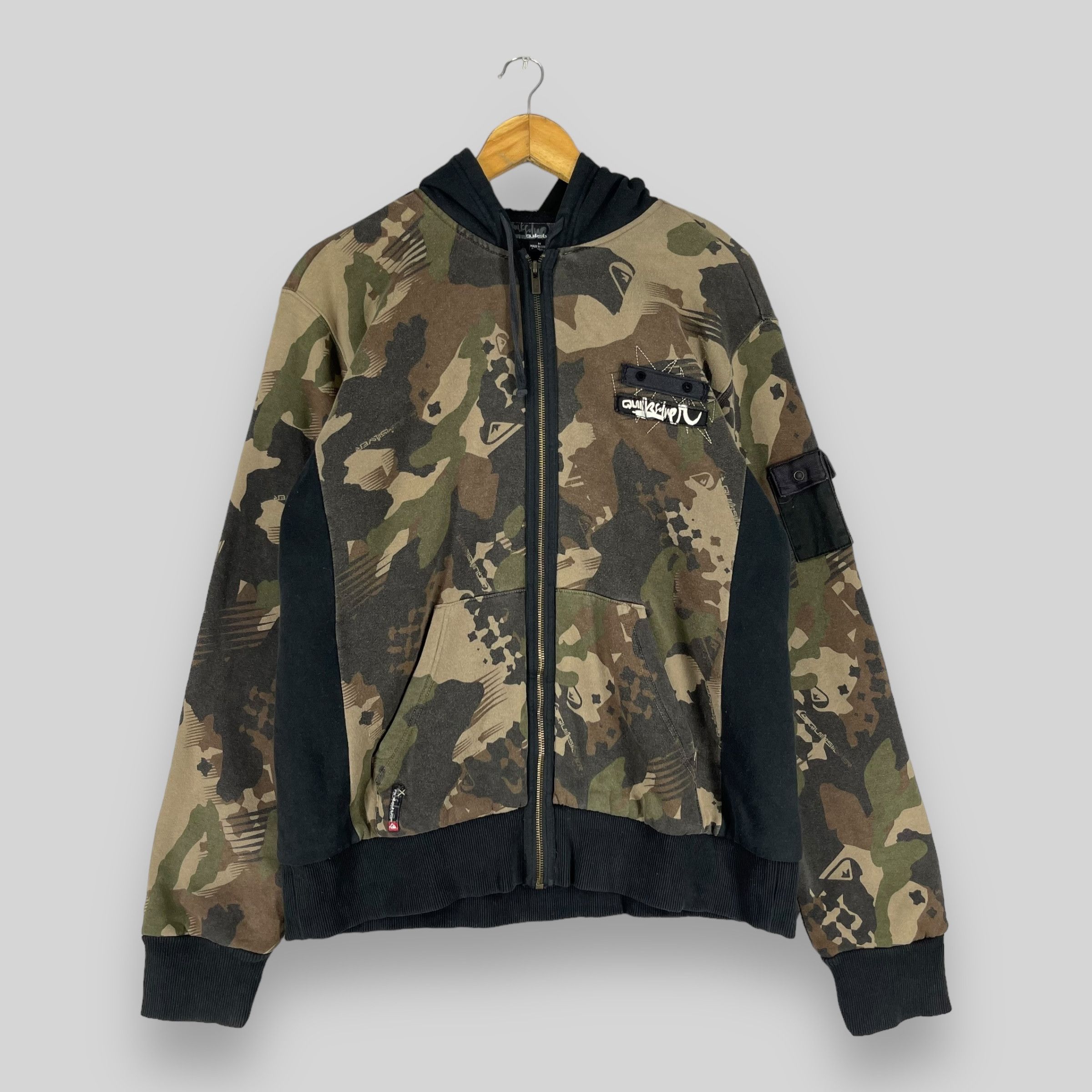 Japanese Brand × Quiksilver × Vintage Vintage QUIKSILVER Camouflage Pattern Zipper Hoodie Size US M / EU 48-50 / 2 - 1 Thumbnail