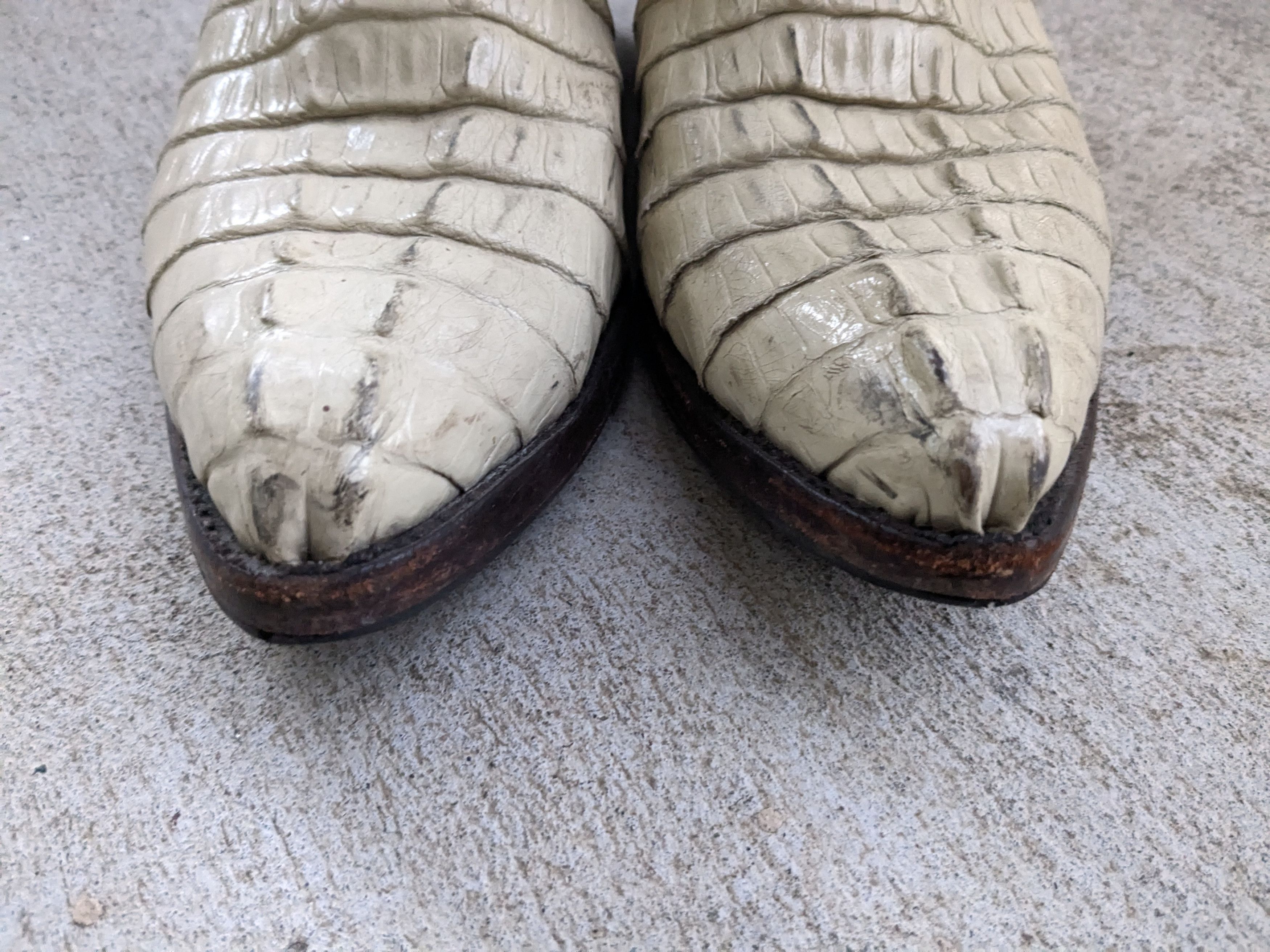 Genuine Leather Crocodile Cowboy Boots White 9.5 Vintage Leather Botas Size US 9.5 / EU 42-43 - 2 Thumbnail