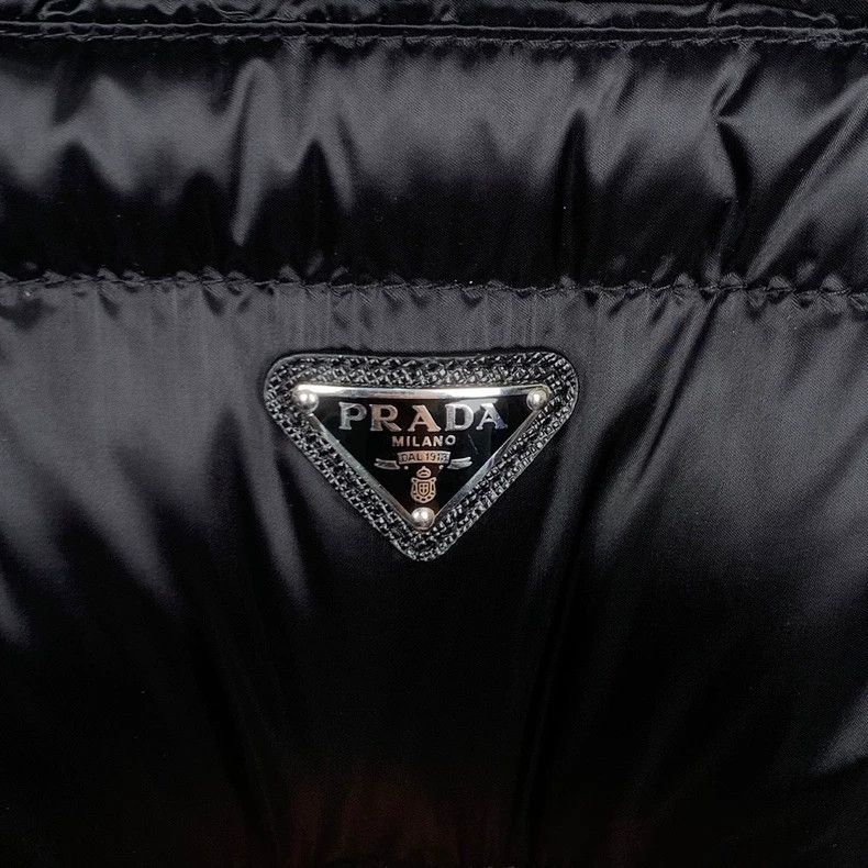 Prada Prada Logo triangle stand-up collar down jacket vest 2501- Size US S / EU 44-46 / 1 - 5 Thumbnail