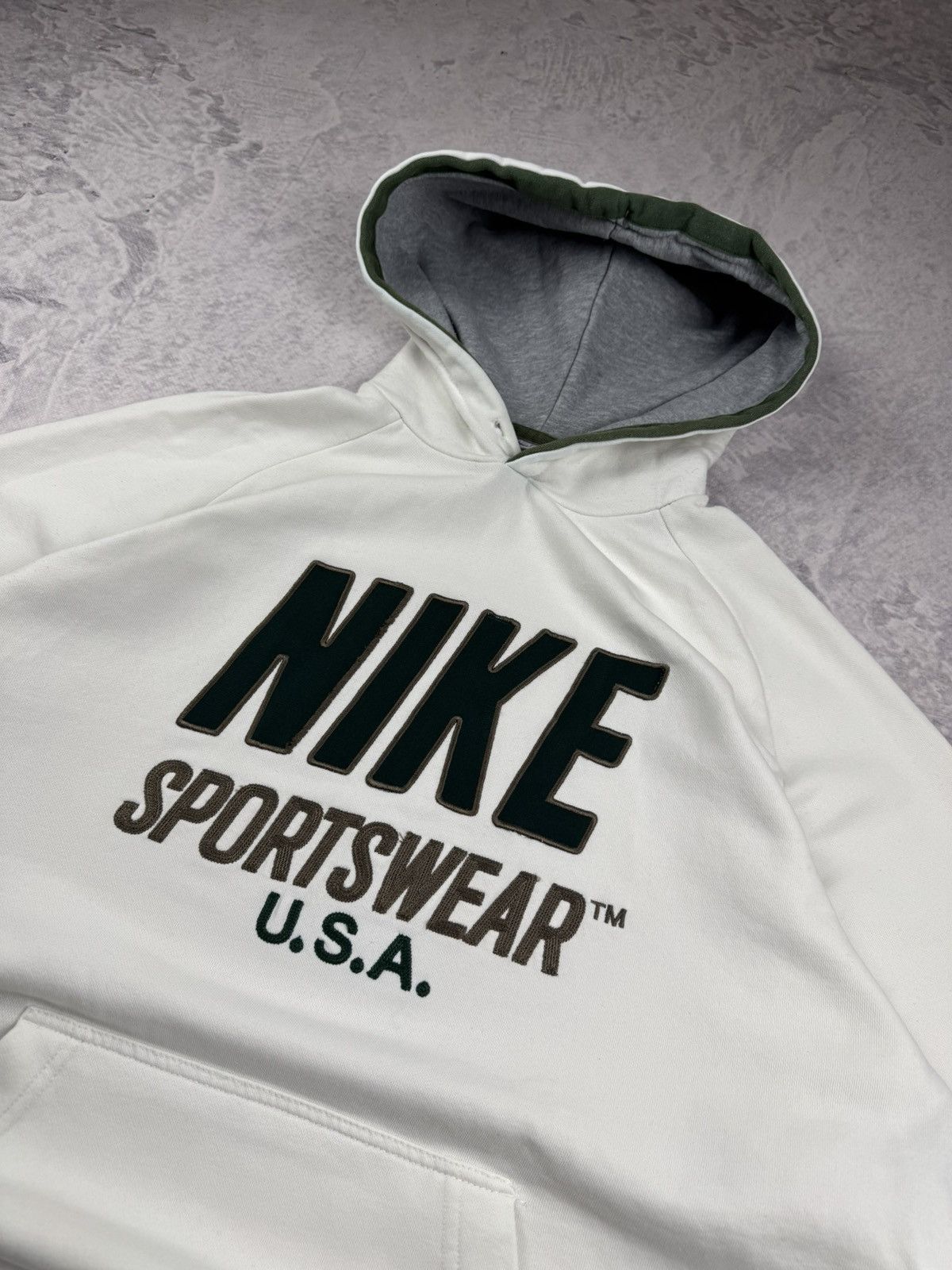 Nike × Vintage NIKE VINTAGE CENTER LOGO OVERSIZE BOXY HOODIE Size US XL / EU 56 / 4 - 4 Thumbnail