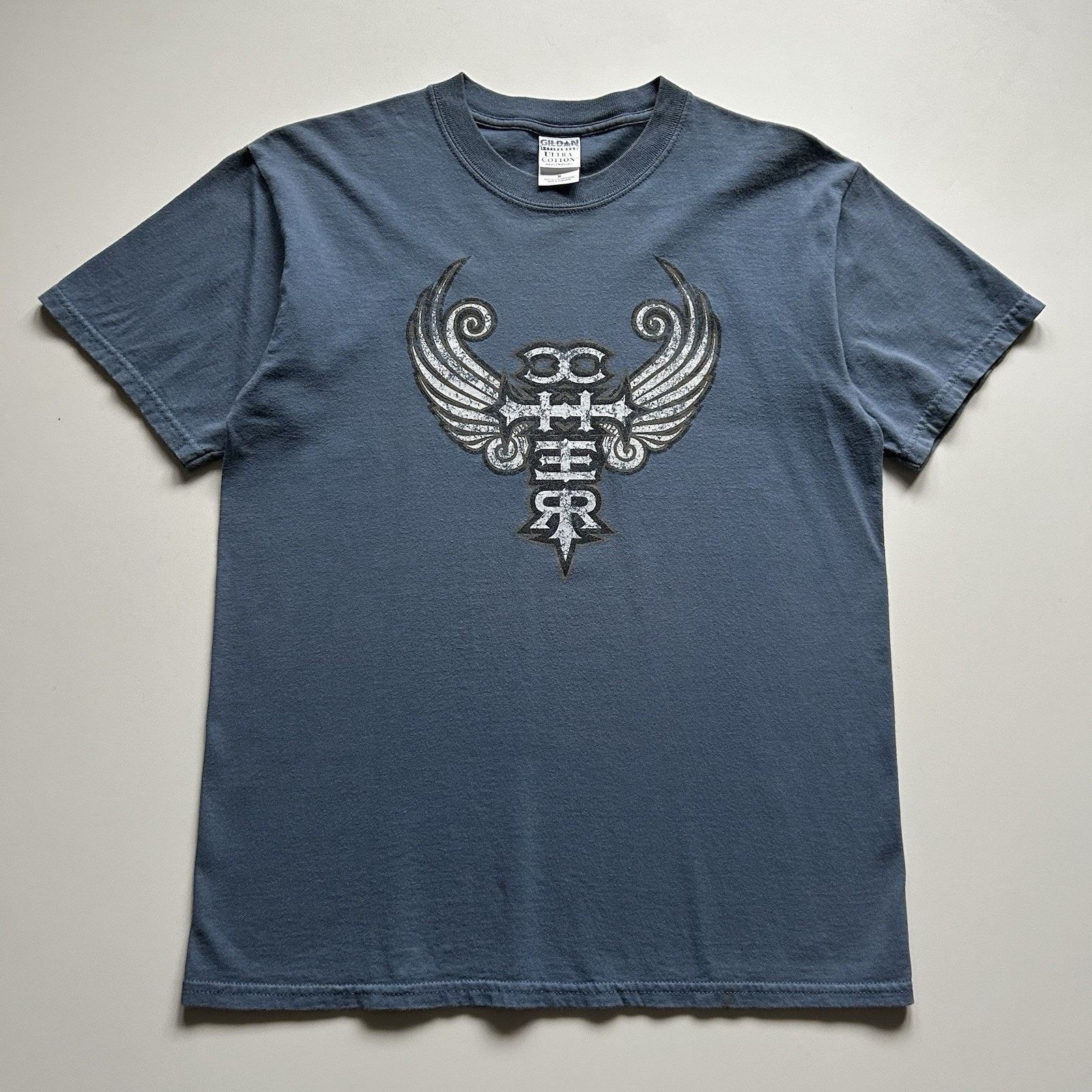 Band Tees Vintage Cher The Farewell Tour 2004 T Shirt Size Medium Rare Size US M / EU 48-50 / 2 - 1 Thumbnail