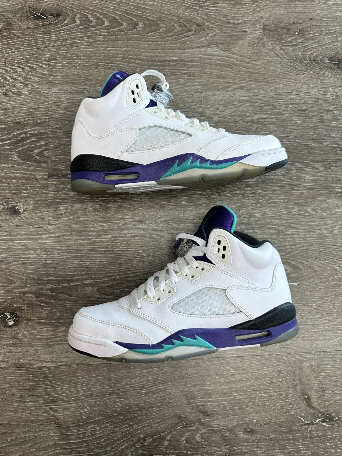 Air Jordan Retro “Grape” (2013) (GS) **PRE-OWNED**