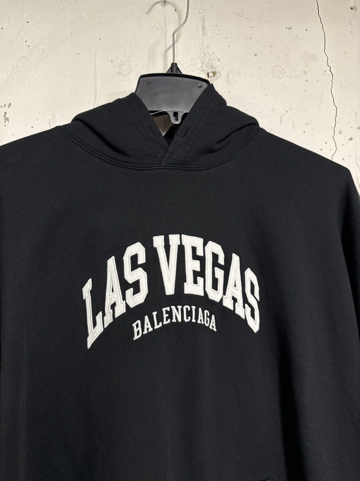 Balenciaga Balenciaga Cities Las Vegas Hoodie Size US XXL / EU 58 / 5 - 2 Thumbnail