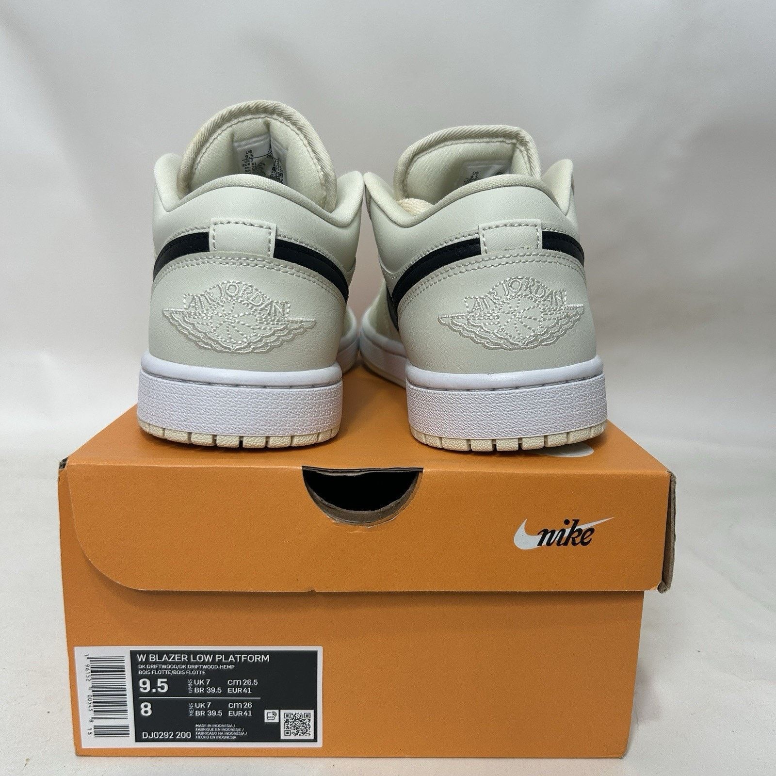 Jordan Brand Nike Air Jordan 1 Retro Low WMNS “Coconut Milk” Size US 9.5 / IT 39.5 - 4 Thumbnail