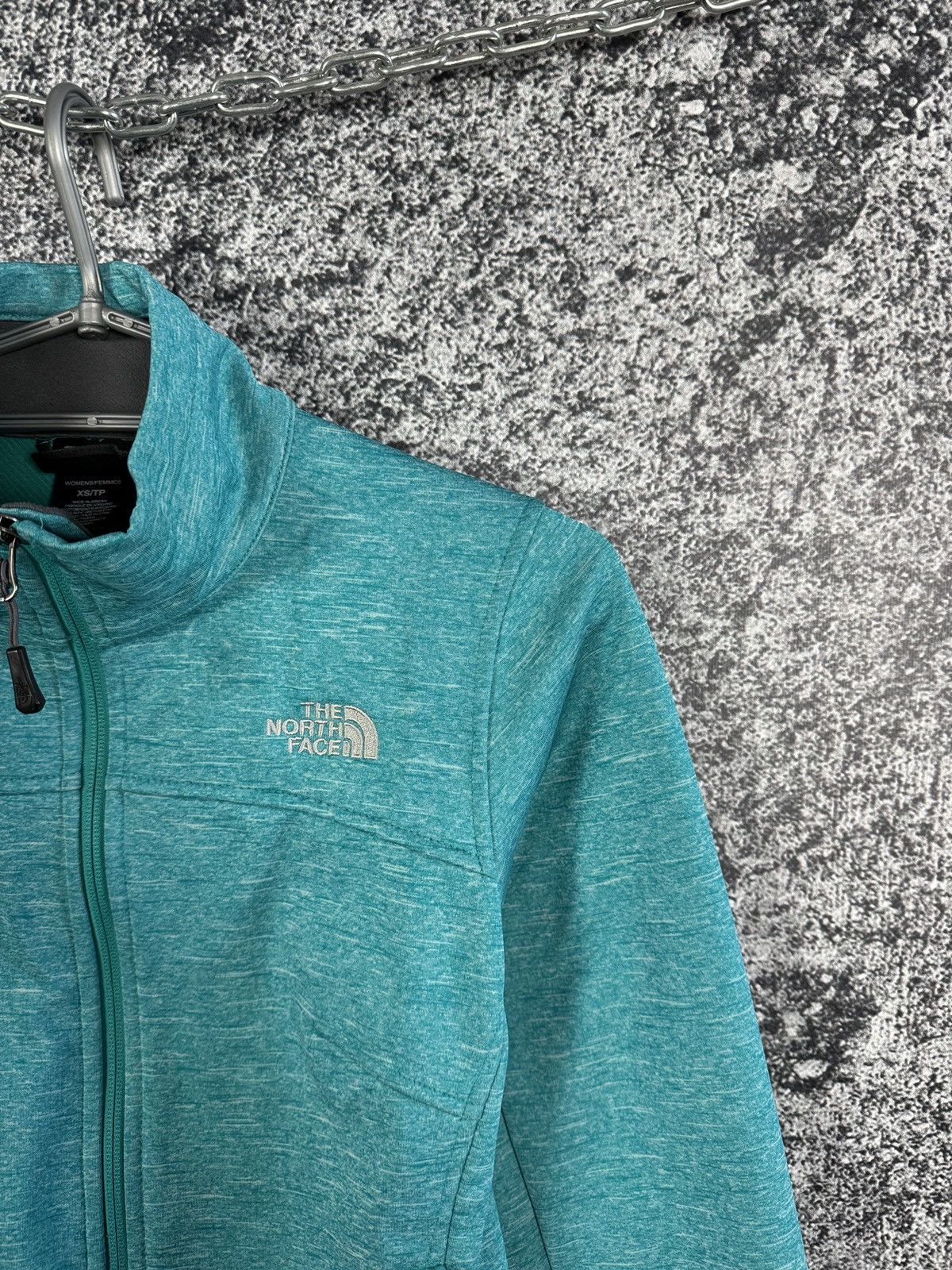 The North Face Women's The North Face Full Zip Jacket Outdoor TNF Size XS Size XS / US 0-2 / IT 36-38 - 2 Thumbnail