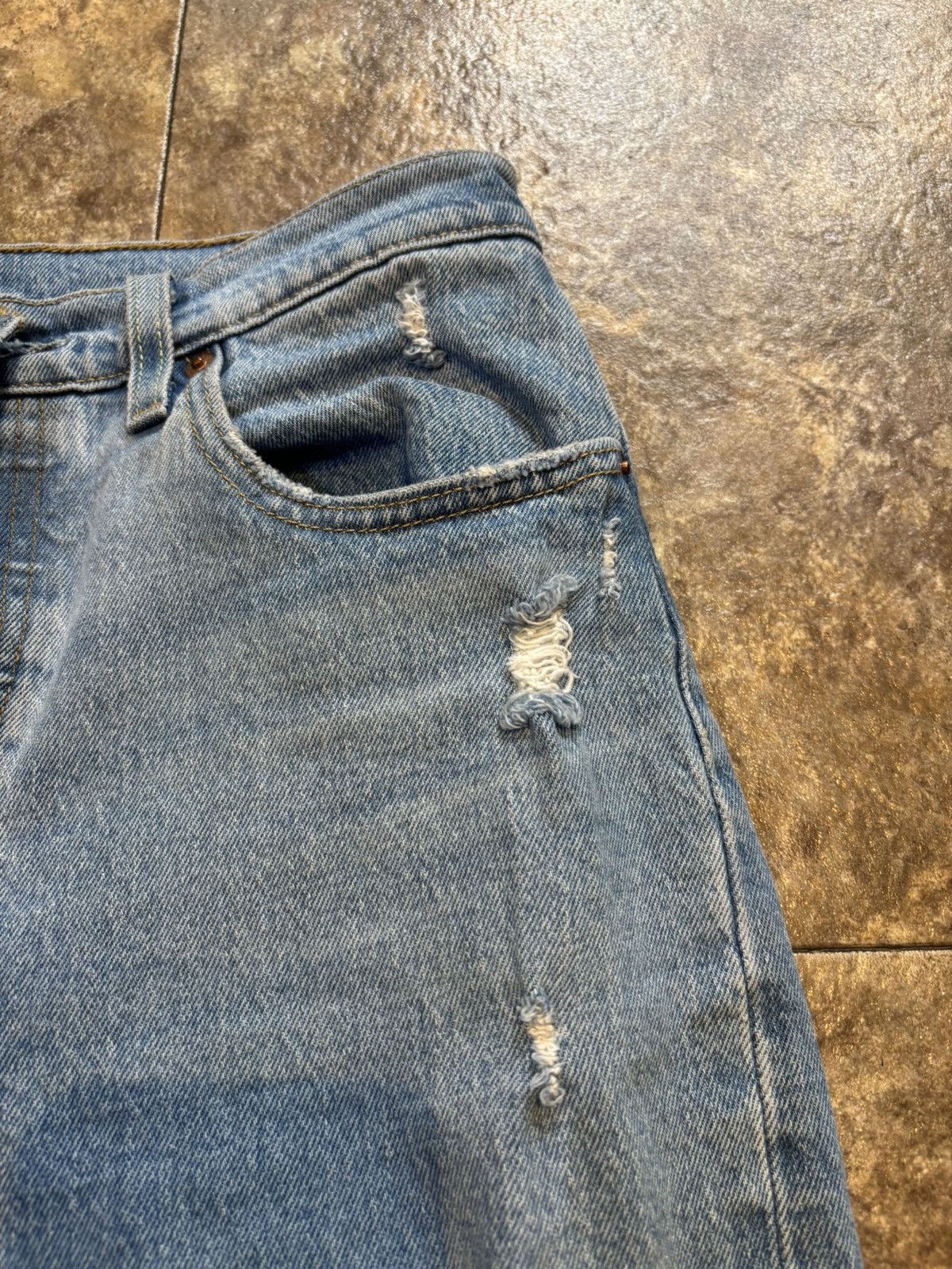 Levi's Vintage Levi’s 501 button jeans Size US 28 / EU 44 - 2 Thumbnail
