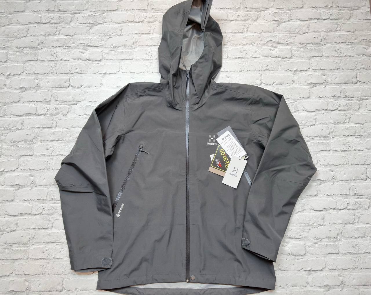 image of Haglofs XL New Mens Goretex Jacket Outdoor Gorpcore in Black