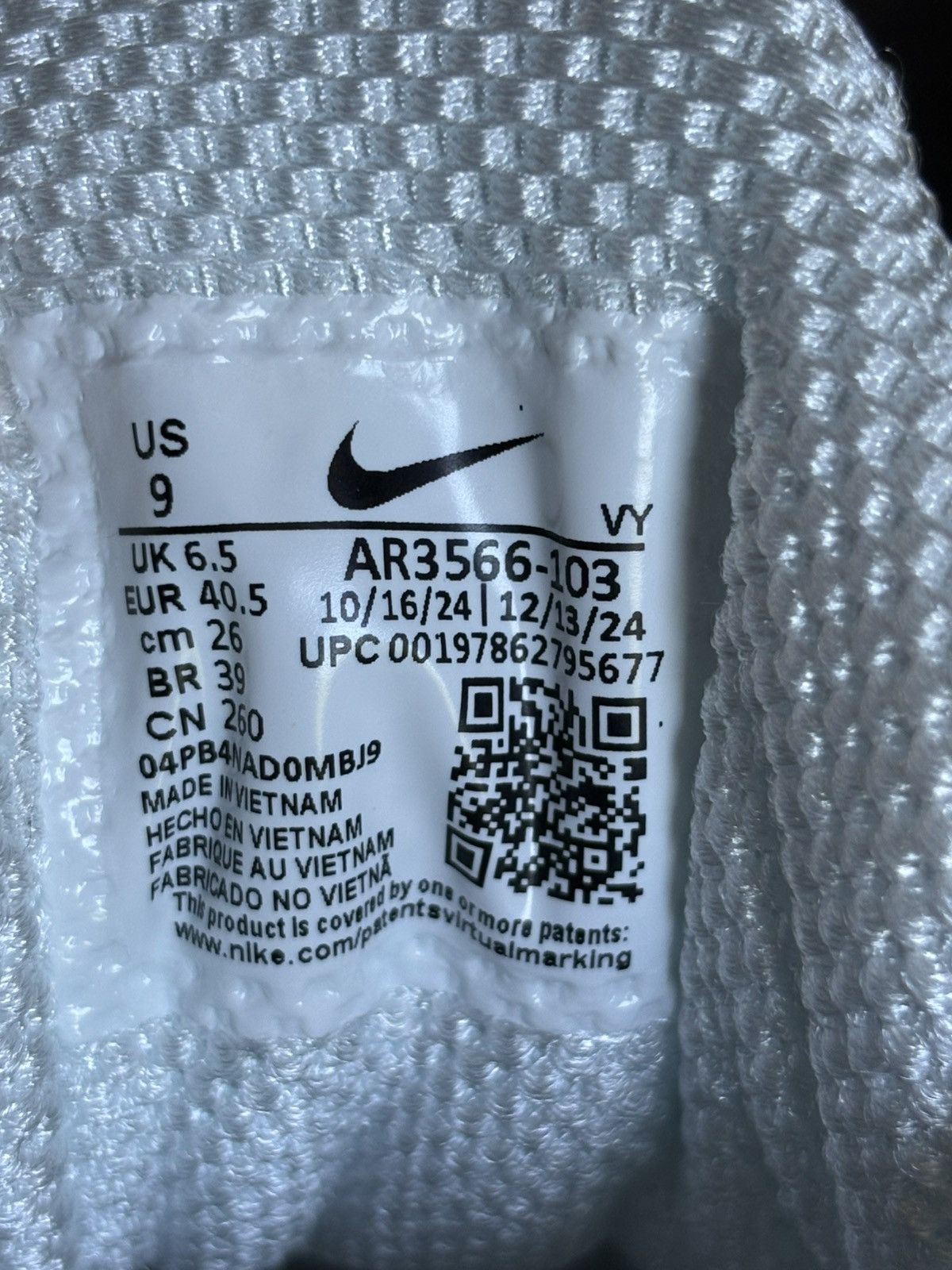 Nike Womens Nike Shox TL Sail Size US 9 / IT 39 - 5 Thumbnail
