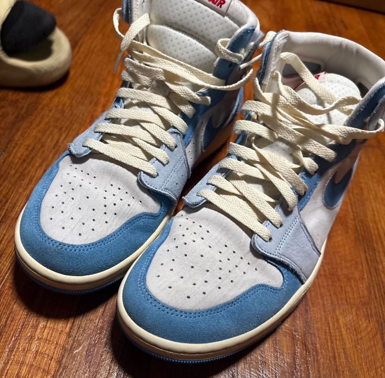 Jordan Brand Air Jordan 1 Zoom CMFT (Comfort) University Blue Size US 12 / EU 45 - 7 Thumbnail