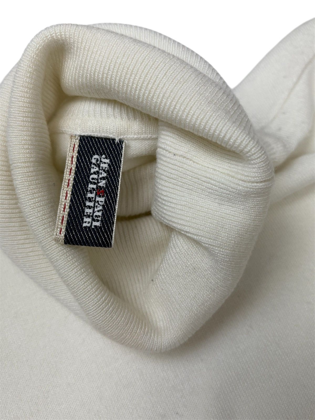 Jean Paul Gaultier JEAN PAUL GAULTIER WHITE TURTLENECK JPG LOGO AVANT GARDE XL Size XL / US 12-14 / IT 48-50 - 8 Thumbnail
