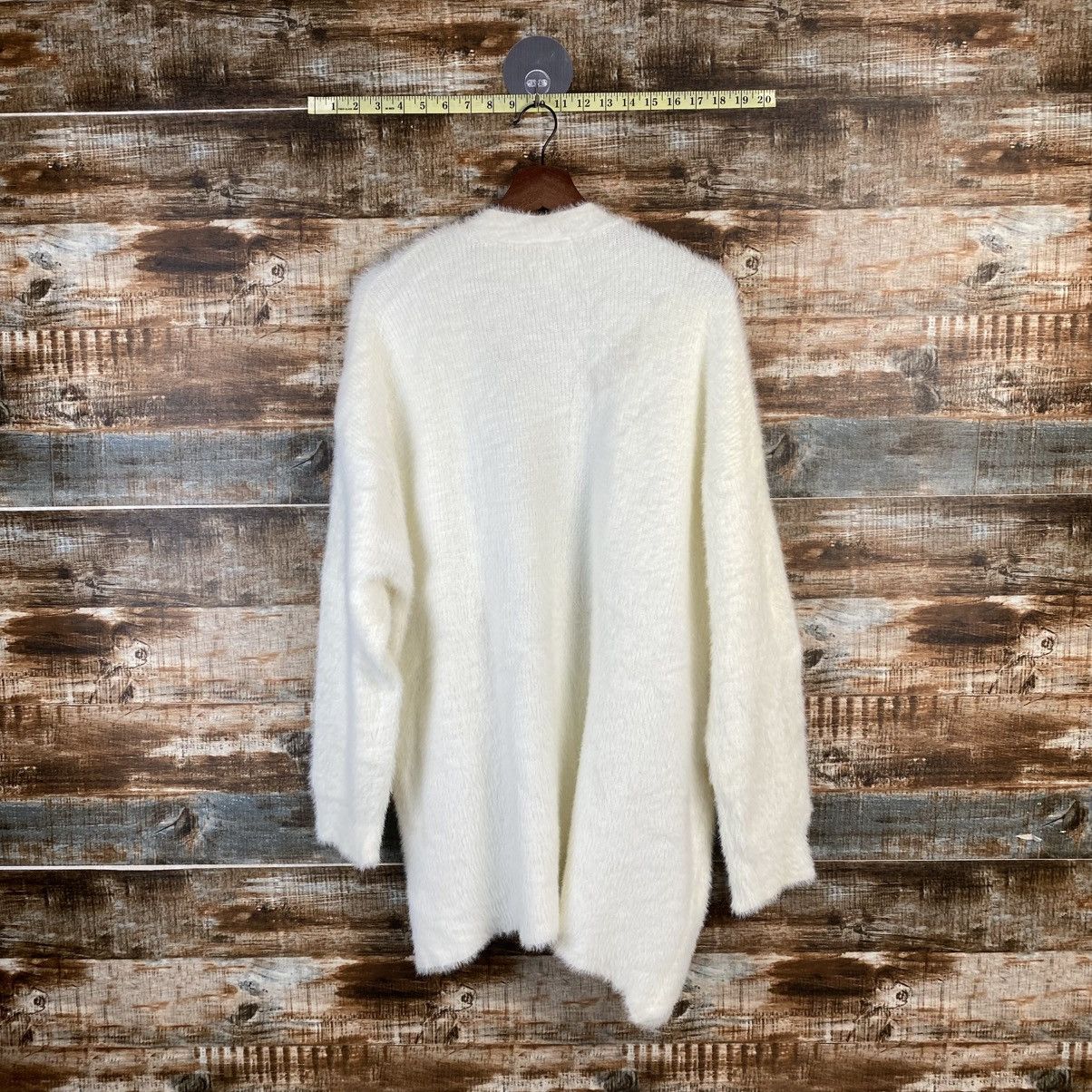 Japanese Brand DL GU White Cardigan Fur shaggy Knitwear #C1089 Size L / US 10 / IT 46 - 12 Thumbnail