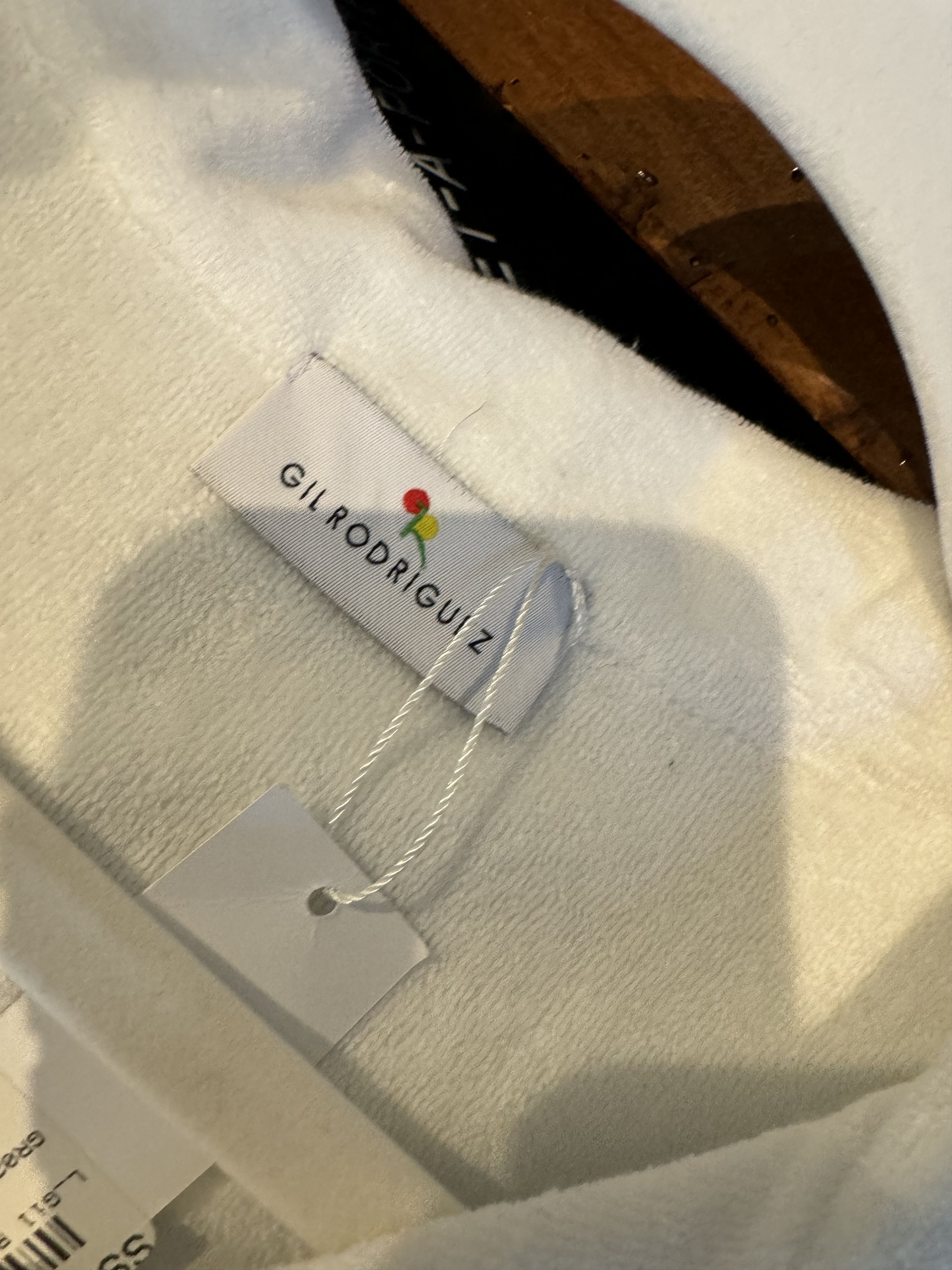 Gil Rodriguez Gil Rodriguez White Terry Cloth T-shirt NEW WITH TAGS Size L / US 10 / IT 46 - 6 Thumbnail