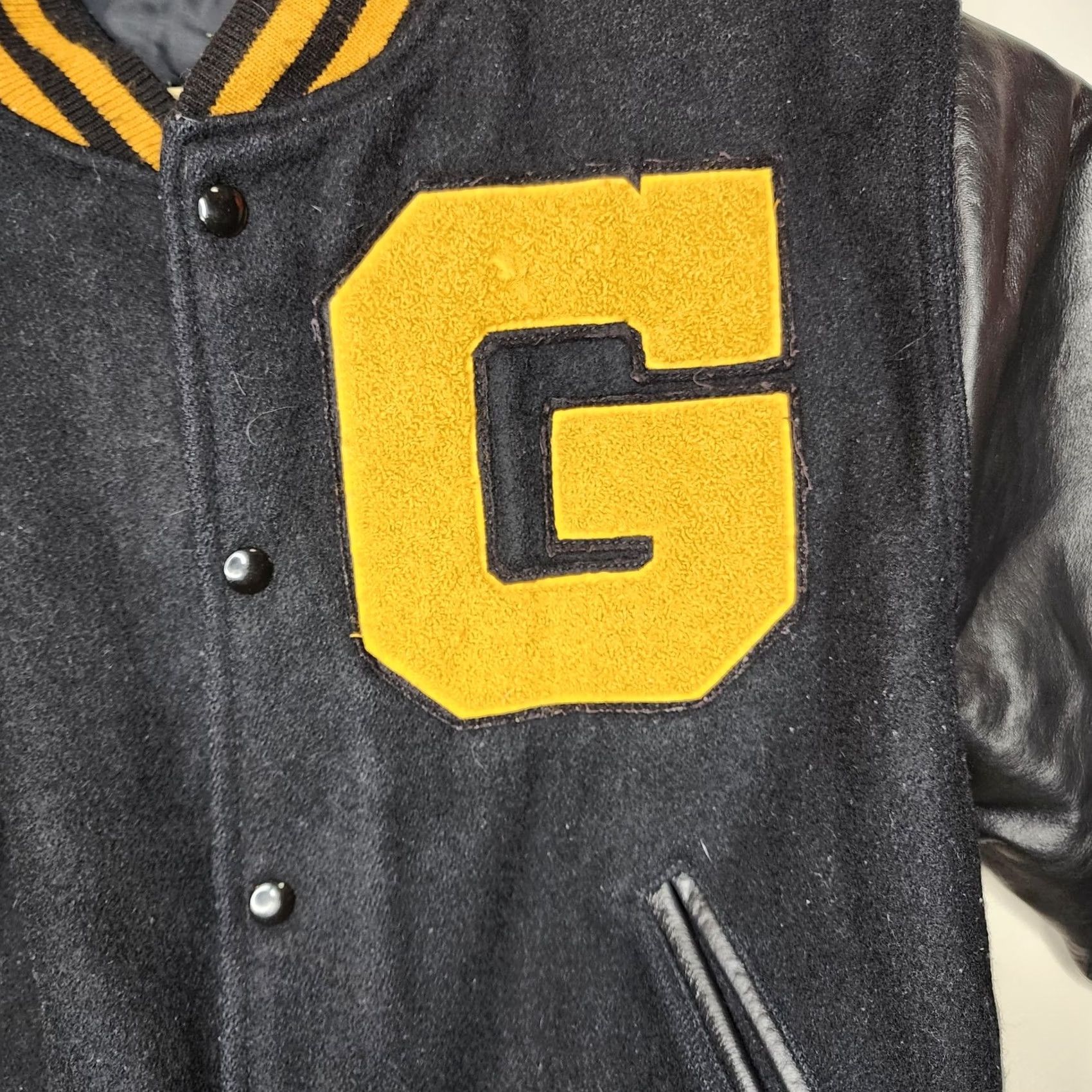Salem Sportswear Gem Sportswear Jacket Mens XL Black Varsity Leather Sleeves Lined Gold G Patch Limited Detail Size US XL / EU 56 / 4 - 5 Thumbnail