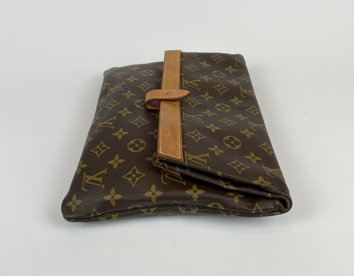 Louis Vuitton Louis Vuitton Pochette clutch Size ONE SIZE - 3 Thumbnail