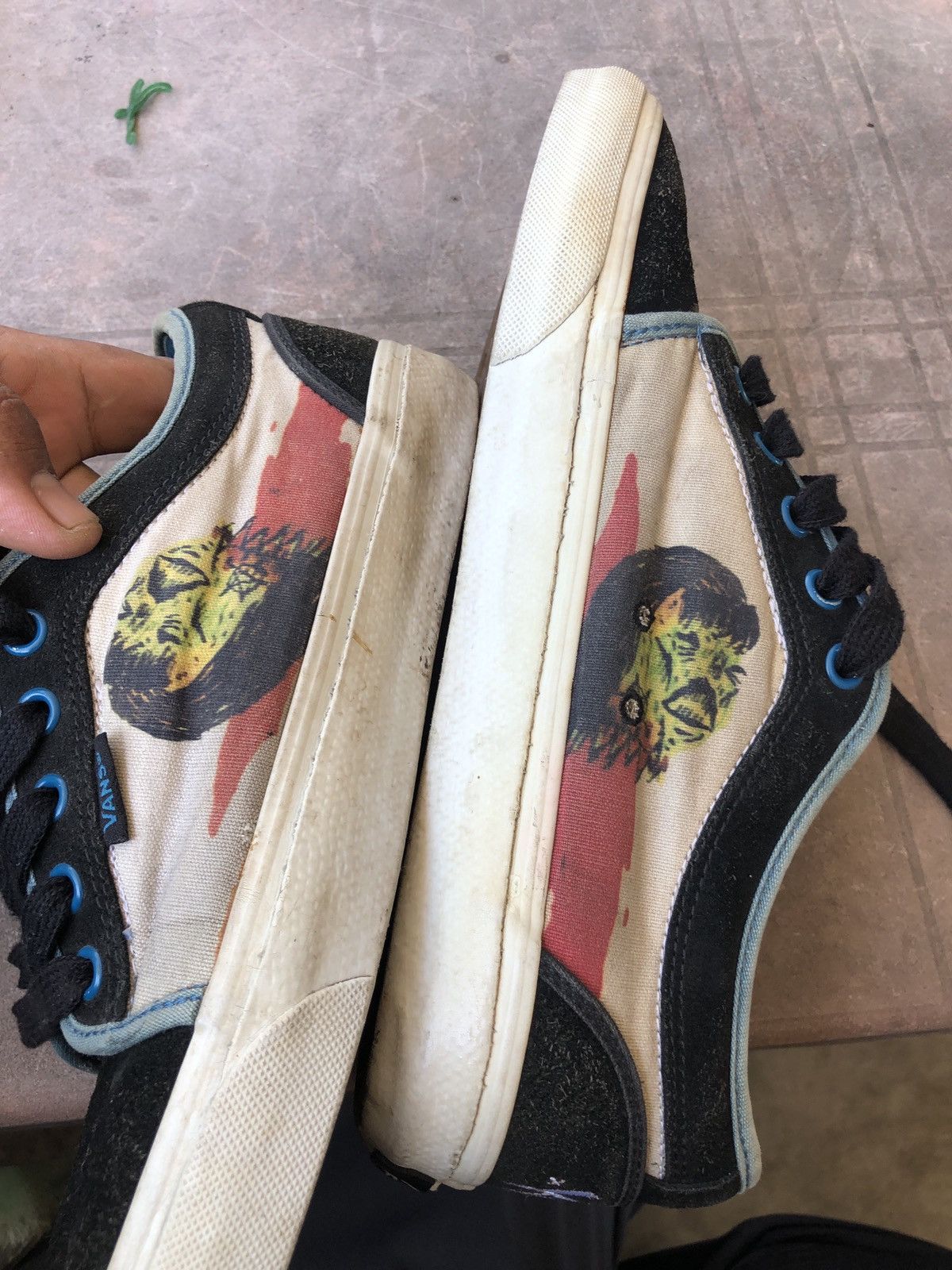 Vans Vans x kcdc size 9 Size US 9 / EU 42 - 2 Thumbnail