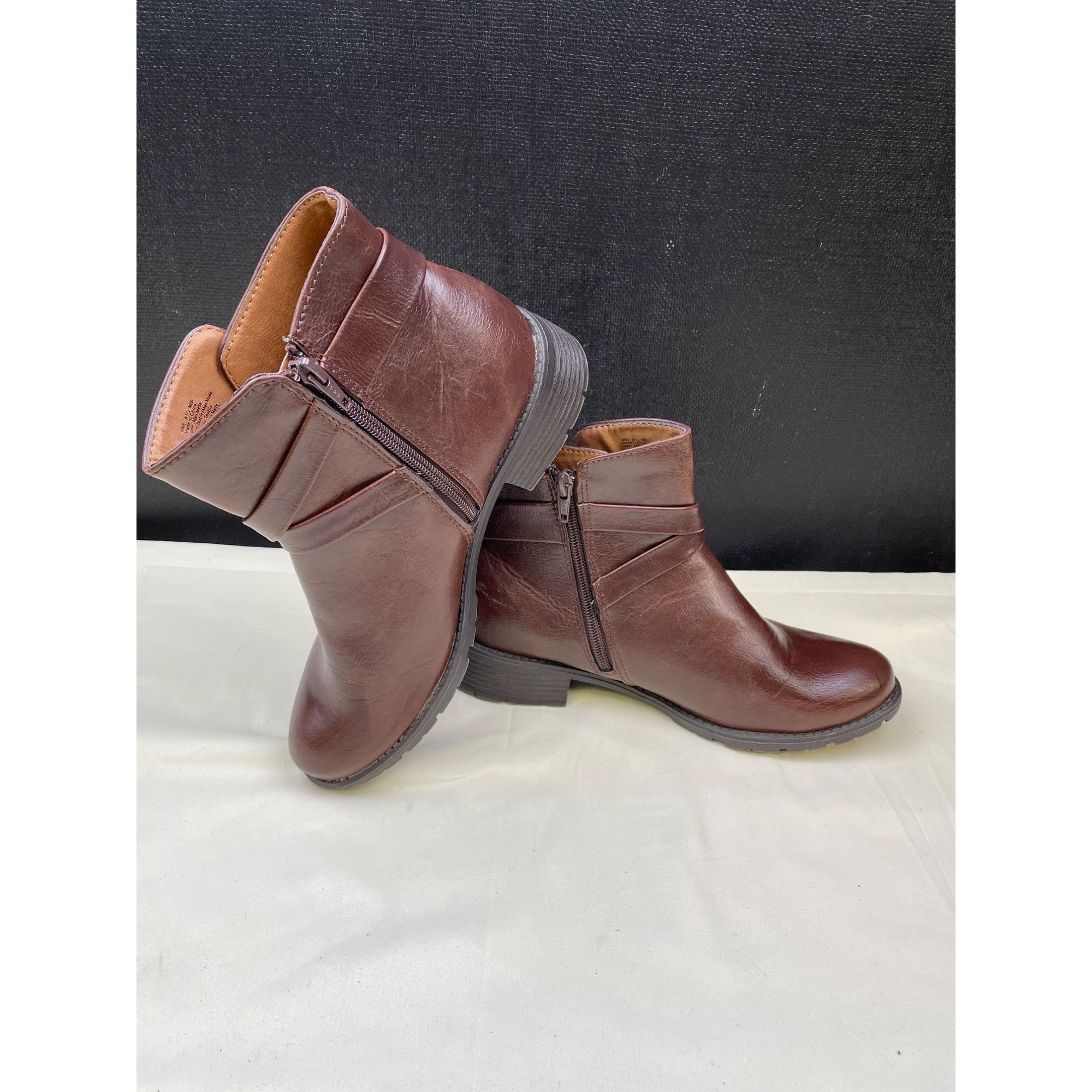 Croft & Barrow Croft & Barrow Otholite Women's Brown Ankle Boots Shoes Size Size US 8.5 / IT 38.5 - 4 Thumbnail