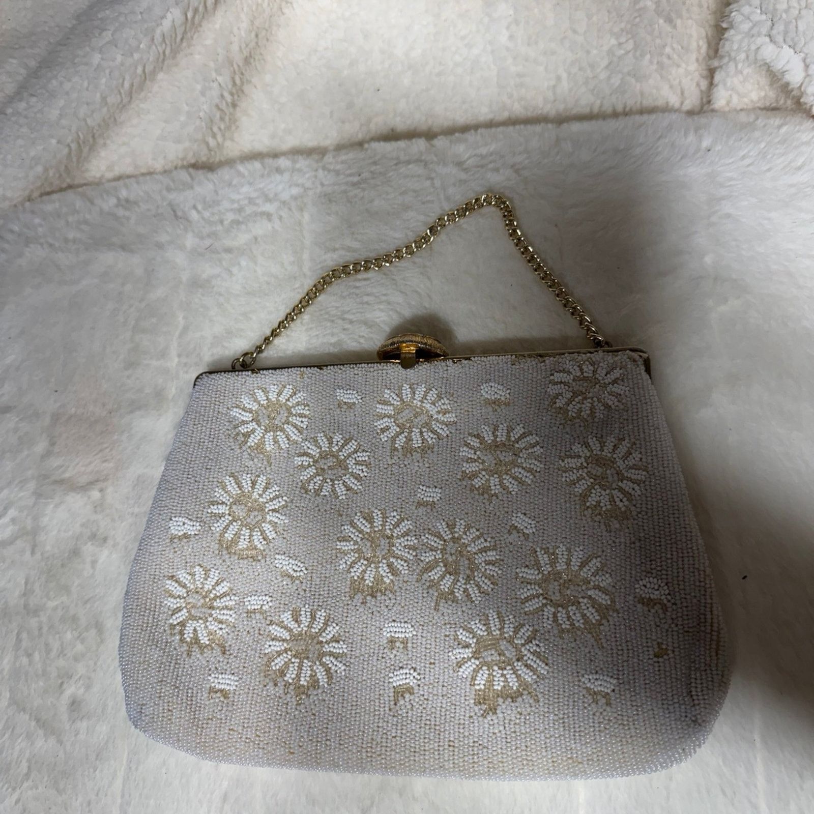 NBDN Nobrandedon VTG Belgium made hand beaded clutch Size ONE SIZE - 1 Thumbnail