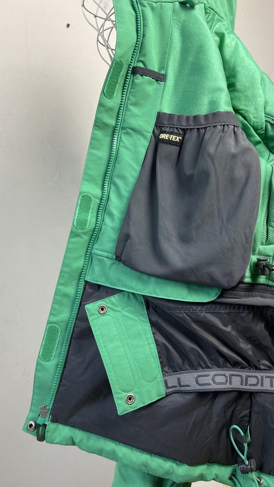 Nike nike acg rare multipocket snow jacket gore-tex Size S / US 4 / IT 40 - 6 Thumbnail